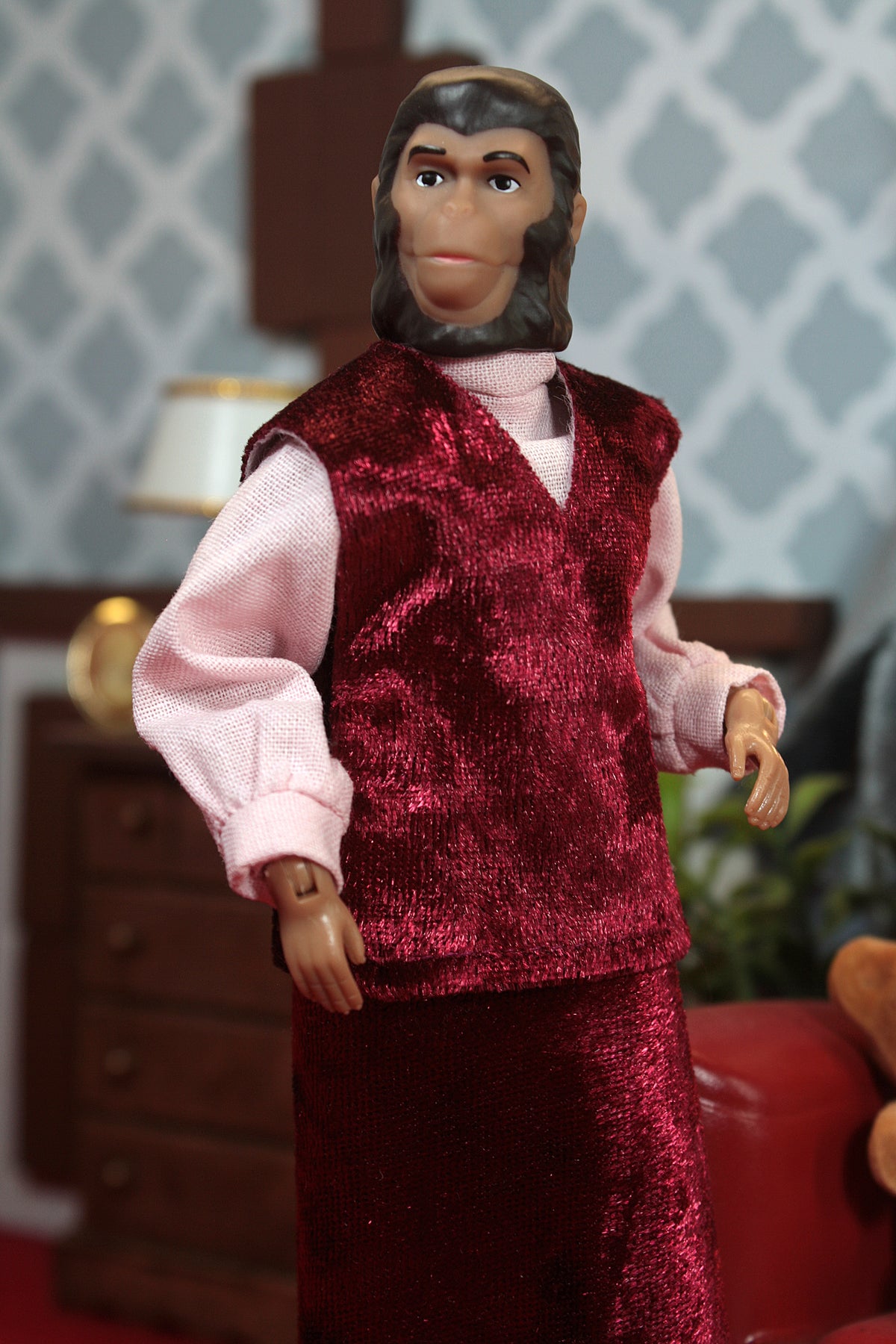 Mego Planet of The Apes Wave 15 - Zira (Variant) 8" Action Figure