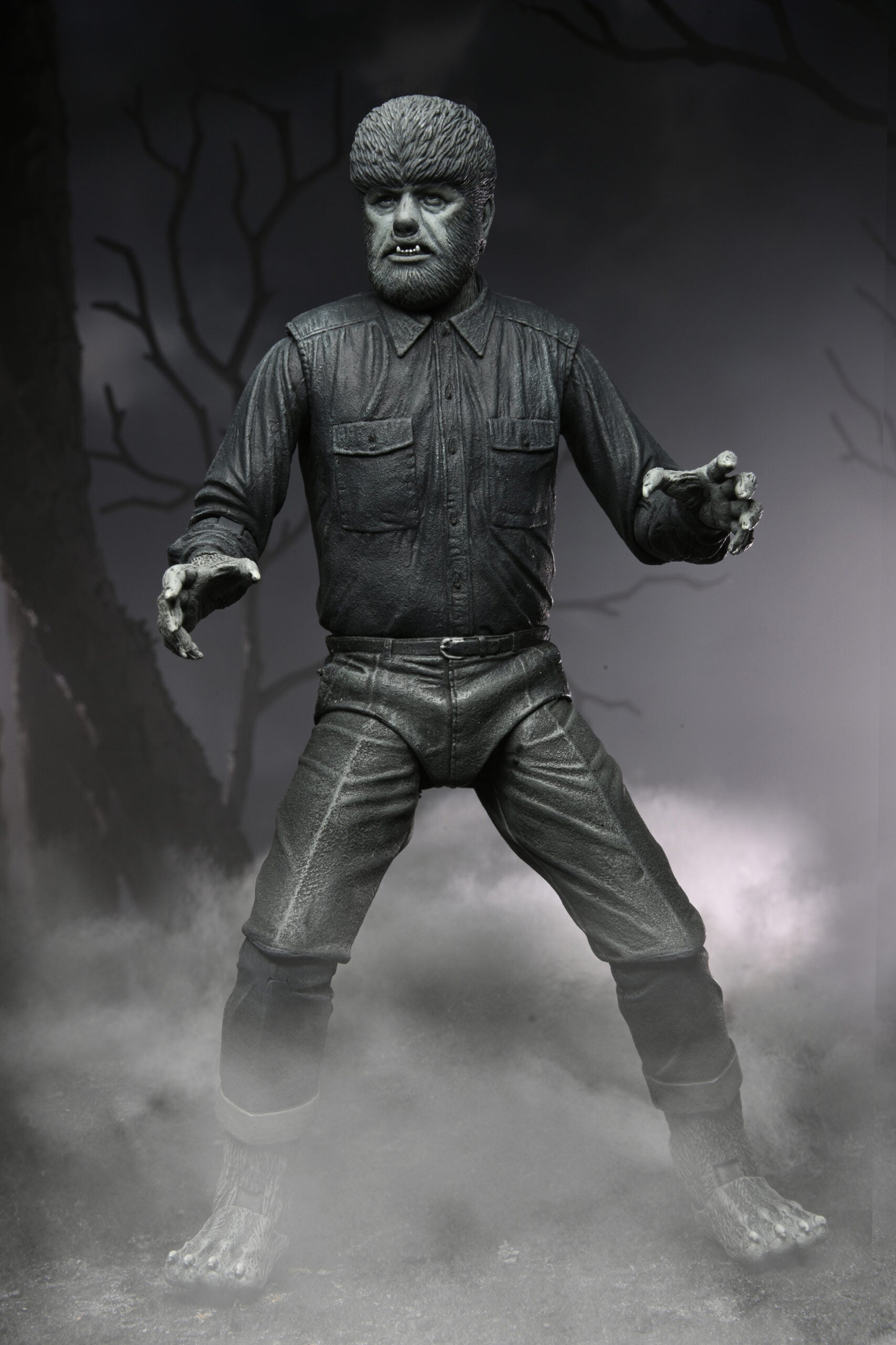 NECA - Universal Monsters - Ultimate Wolf Man (B&W) 7" Action Figure