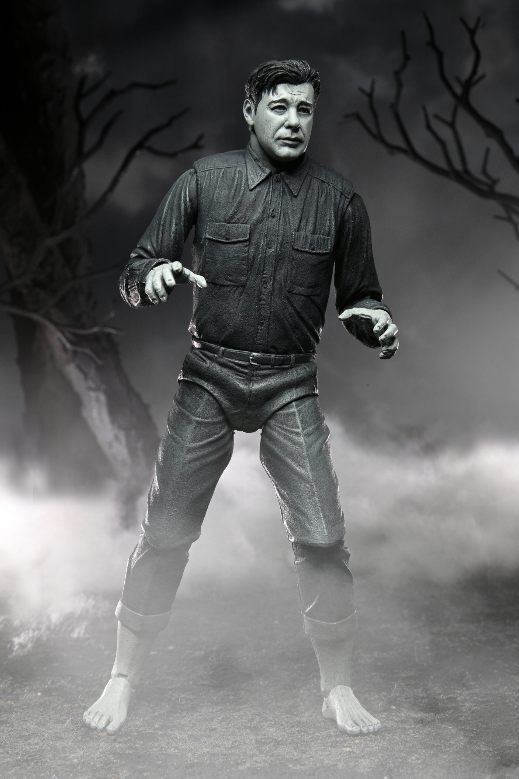 NECA - Universal Monsters - Ultimate Wolf Man (B&W) 7" Action Figure
