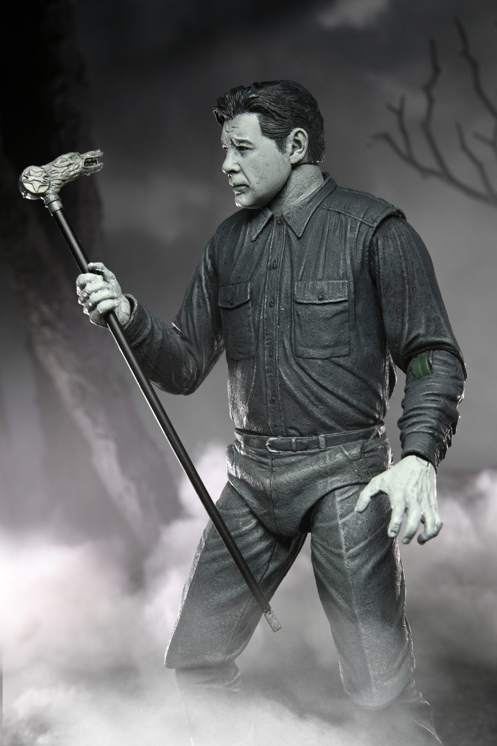 NECA - Universal Monsters - Ultimate Wolf Man (B&W) 7" Action Figure