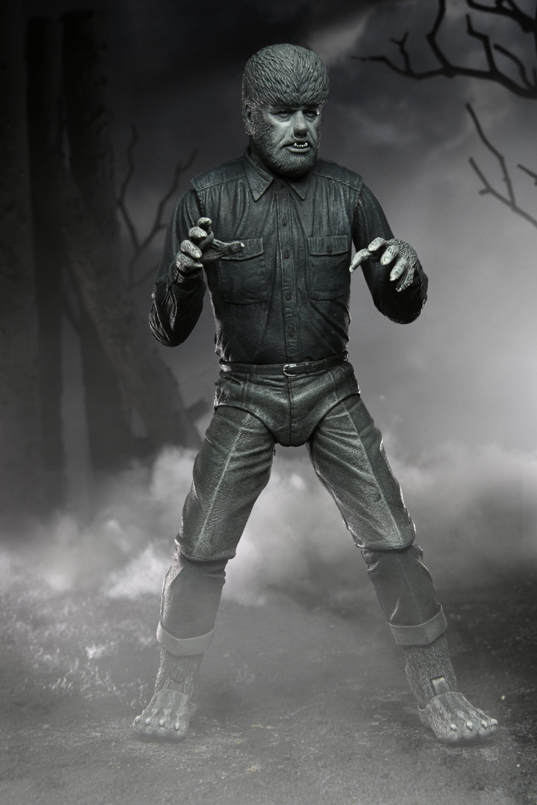 NECA - Universal Monsters - Ultimate Wolf Man (B&W) 7" Action Figure