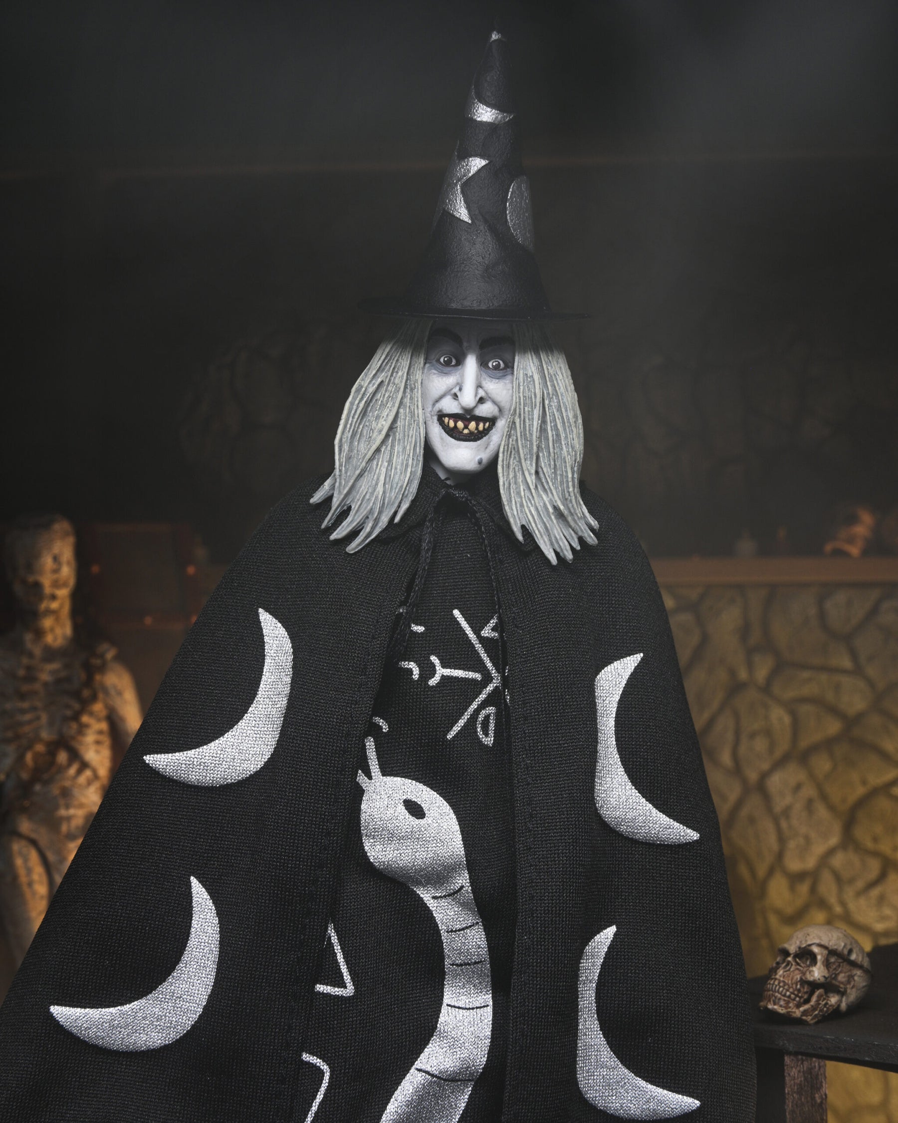 NECA - The Munsters (2022) - Zombo 8" Clothed Action Figure