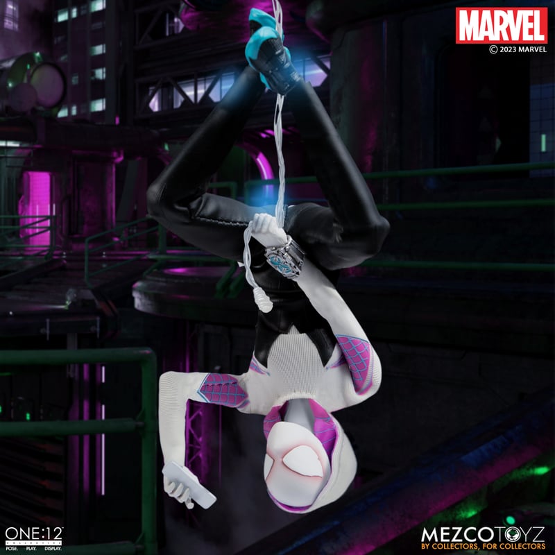 One:12 Collective - Marvel - Ghost-Spider Figure