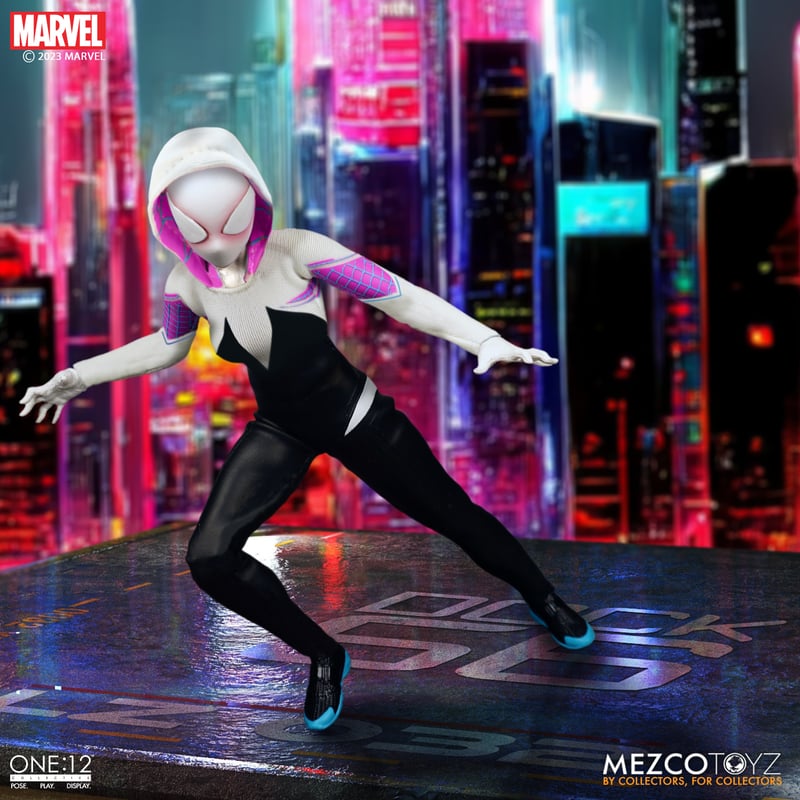 One:12 Collective - Marvel - Ghost-Spider Figure