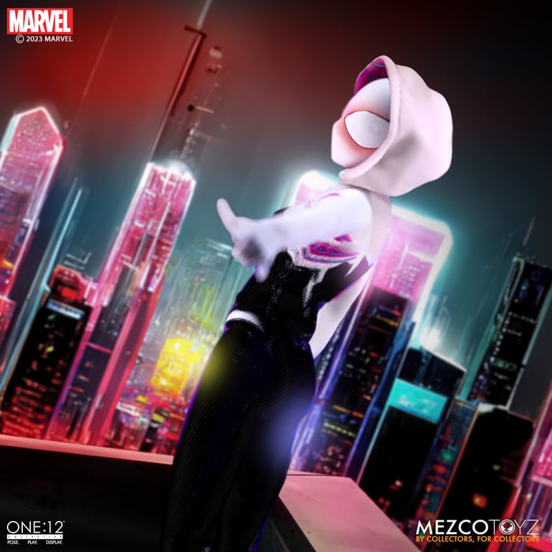 One:12 Collective - Marvel - Ghost-Spider Figure