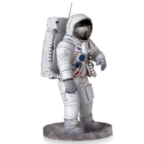 Metal Earth - Premium Series - Apollo 11: Astronaut Model Kit