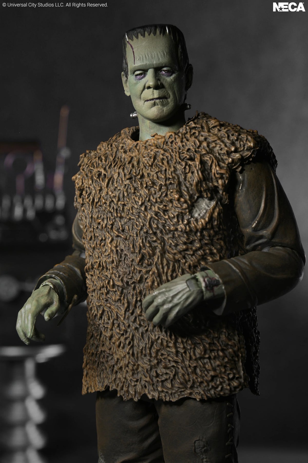 NECA - Universal Monsters: Son of Frankenstein - Ultimate Frankenstein's Monster 7" Action Figure