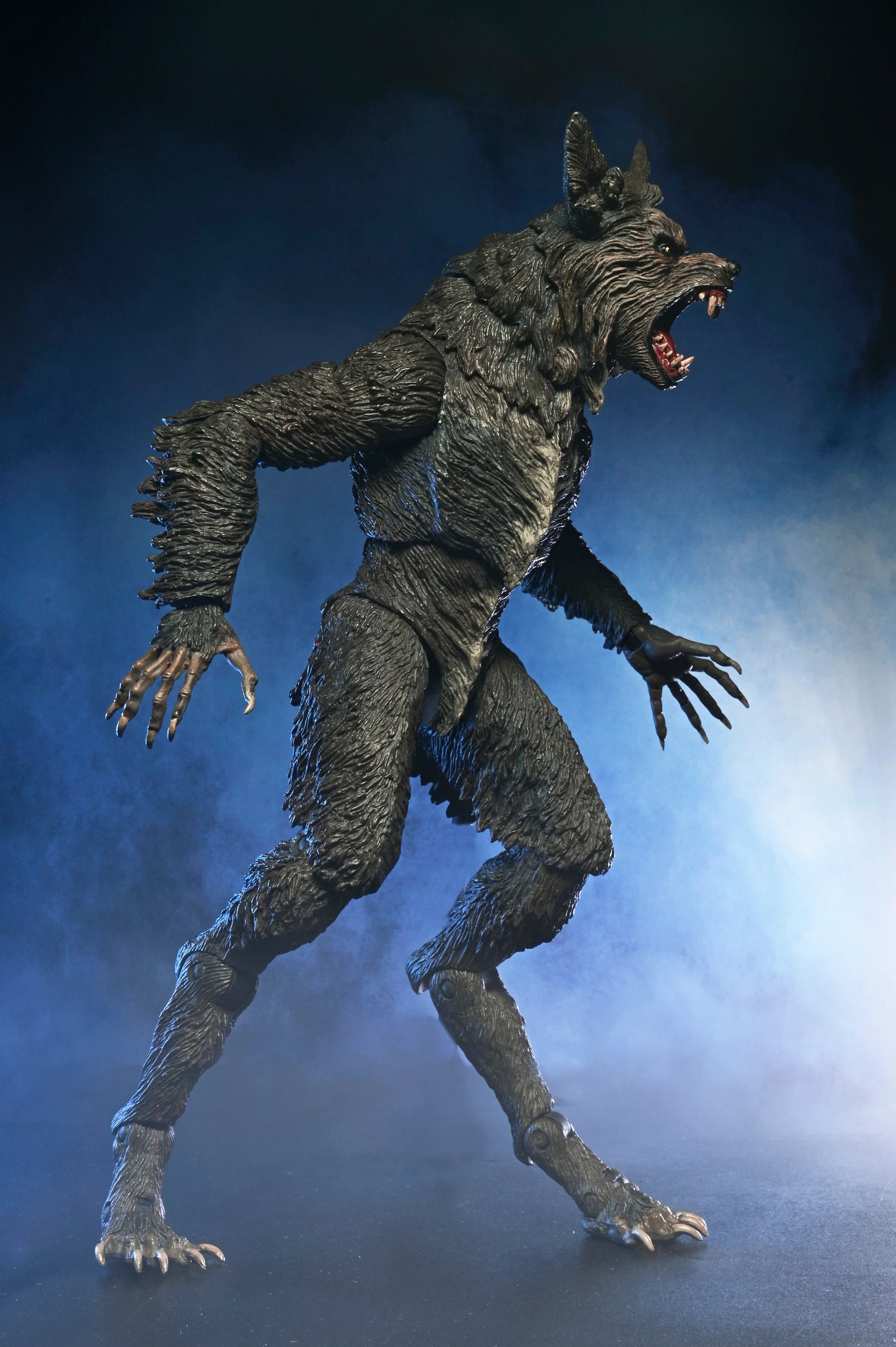 NECA - The Howling - Ultimate Werewolf  9" Scale Action Figure (Pre-Order Ships August 2025)