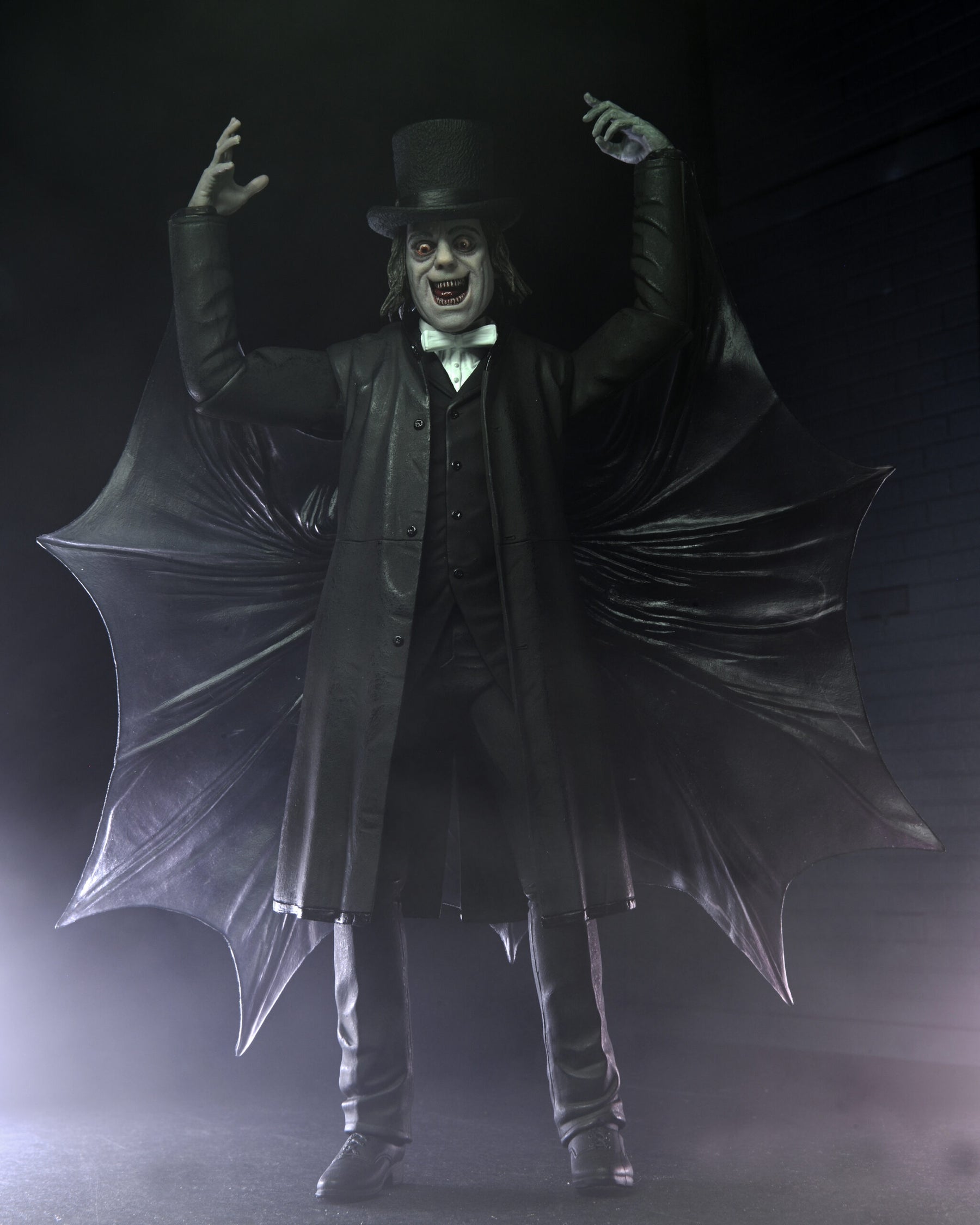 NECA - London After Midnight (1927) - Ultimate Professor Edward C. Burke 7" Action Figure (Pre-Order Ships February)