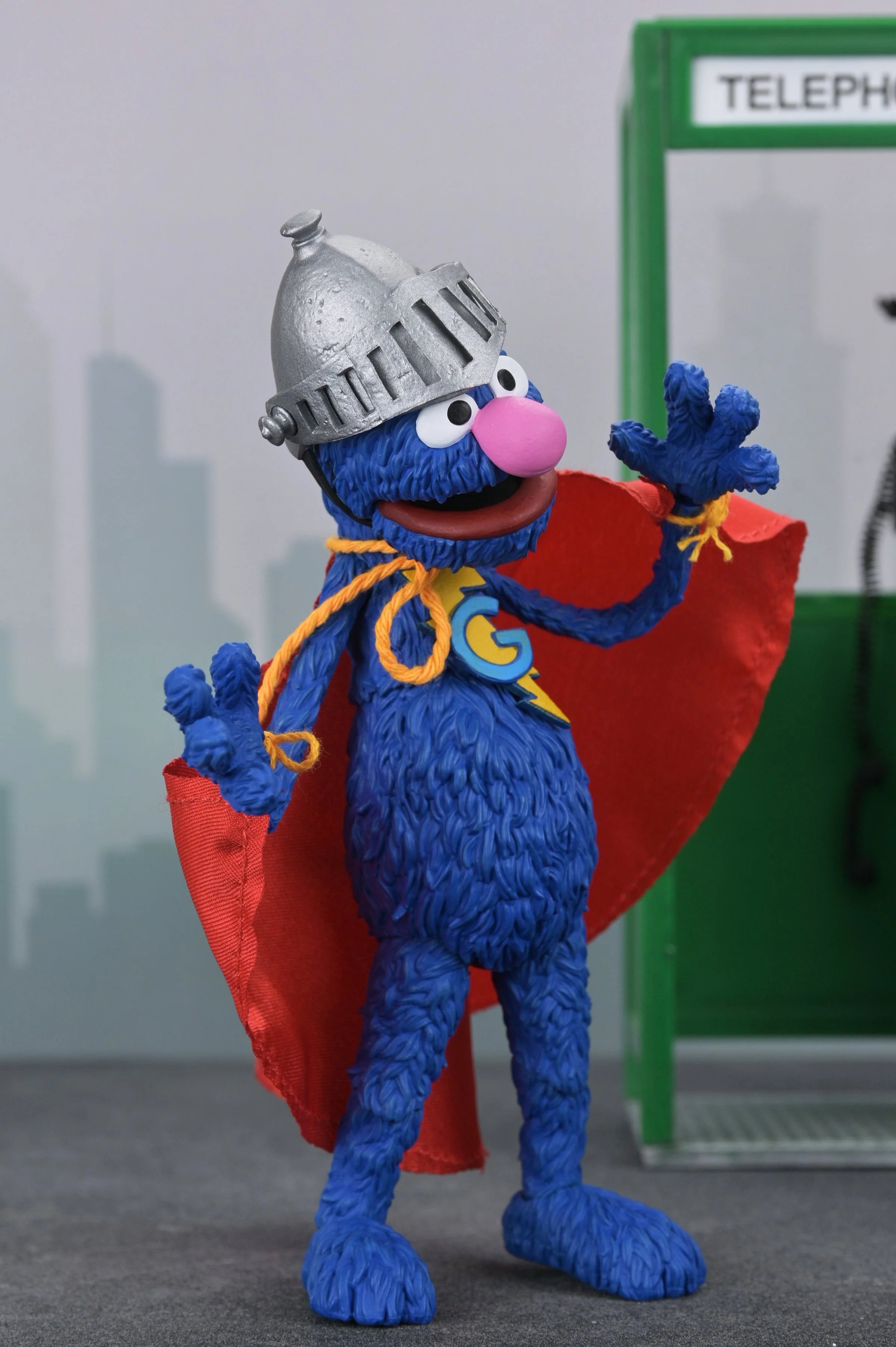 Damaged Package - NECA - Sesame Street - Ultimate Super Grover 7" Scale Action Figure