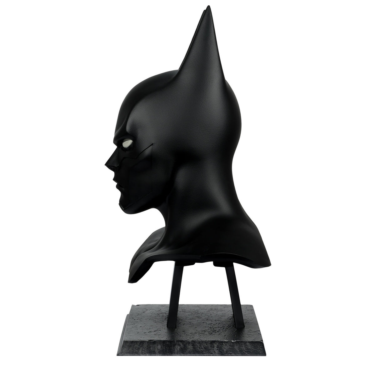 McFarlane - DC Direct - Batman Beyond 1:1 Scale Cowl Replica (22" Tall)