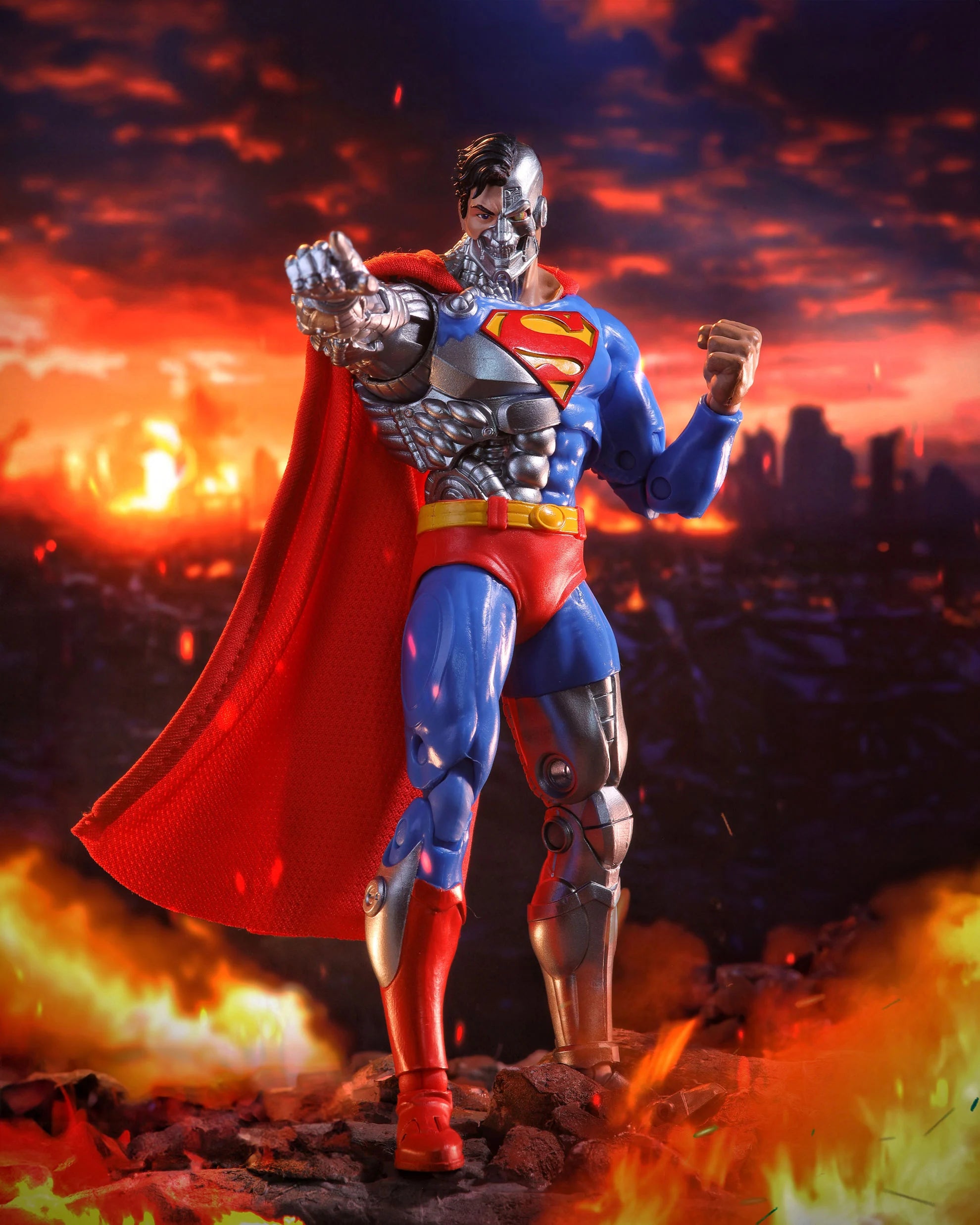 MCFARLANE VAULT COLLECTION - DC MULTIVERSE - CYBORG SUPERMAN (REVENGE OF THE GREEN LANTERNS) 7" ACTION FIGURE (Pre-Order Ships October 2026)