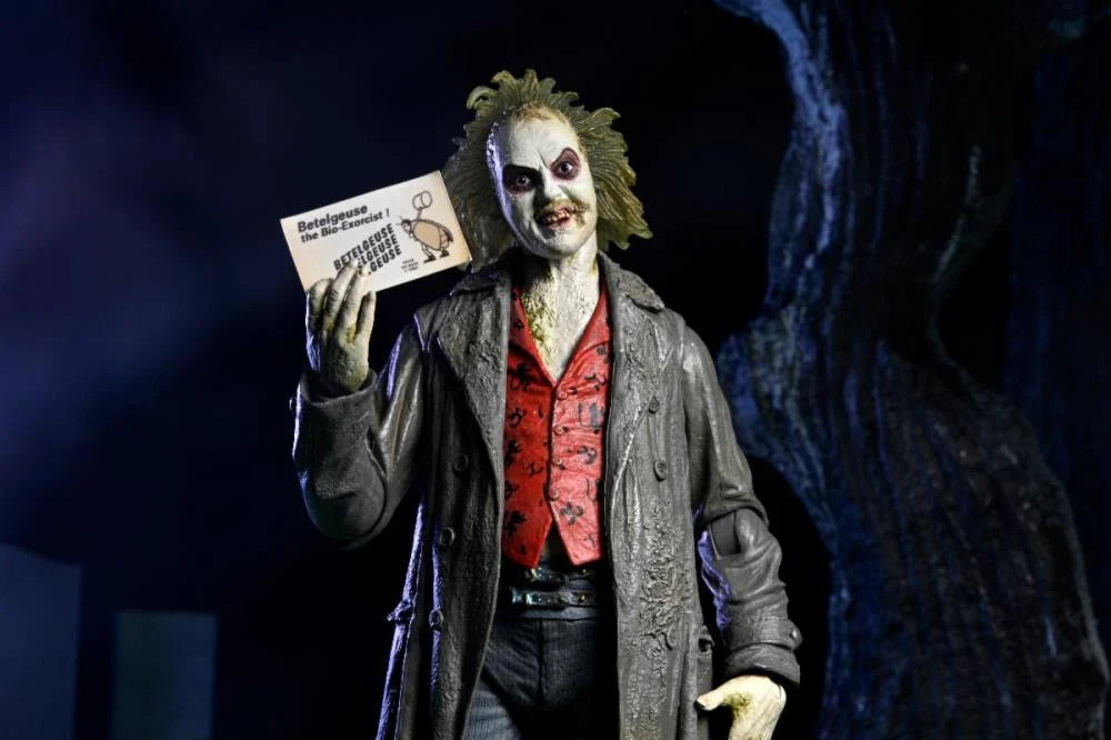 NECA - Beetlejuice (1988) - Ultimate Beetlejuice "Bio-Exorcist" Tour Guide 7" Action Figure