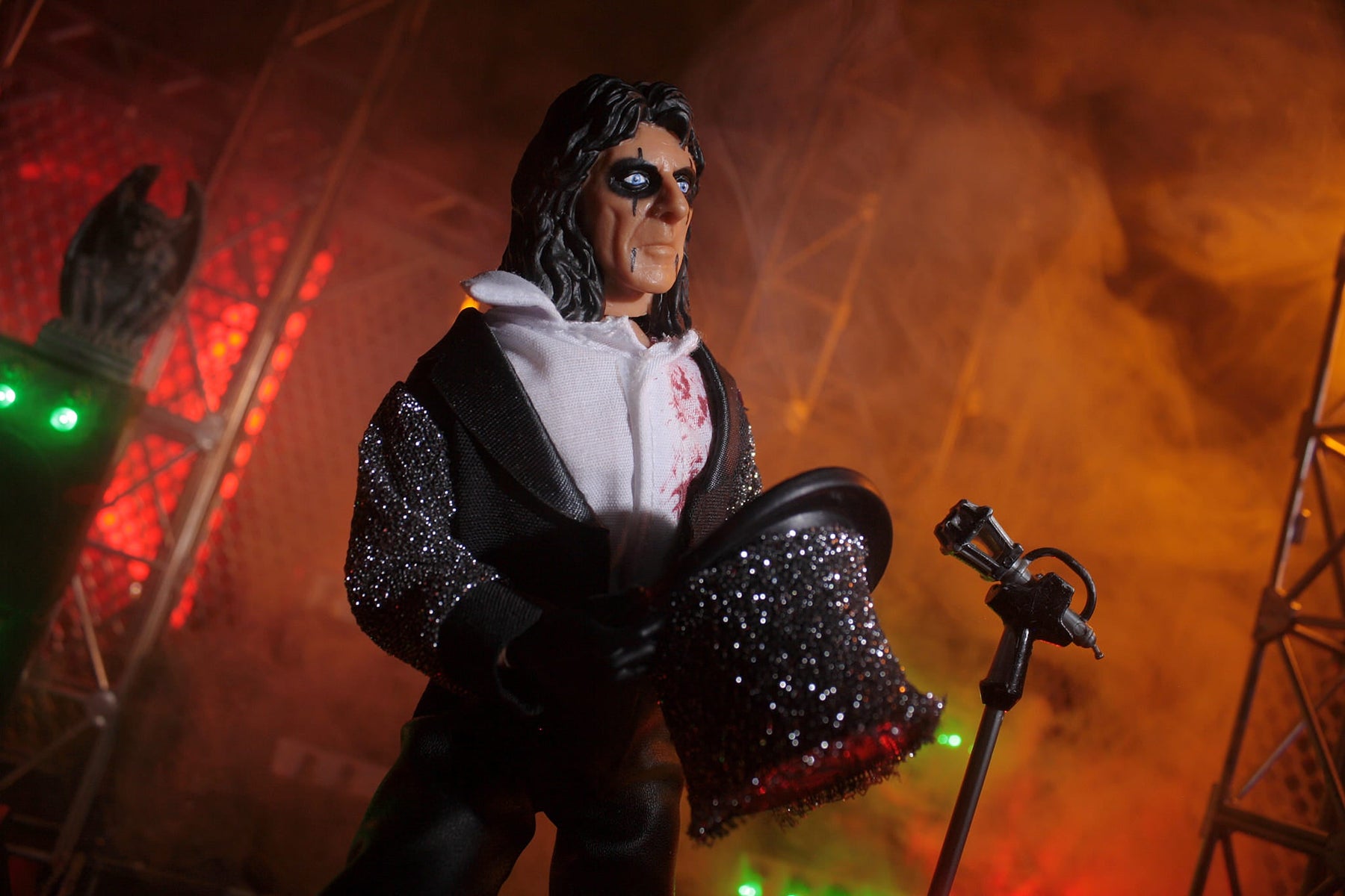 Damaged Package Mego Music Wave 18 - Alice Cooper - "Welcome to My Nightmare" 8" Action Figure (Re-Release of Wave 17 Version)