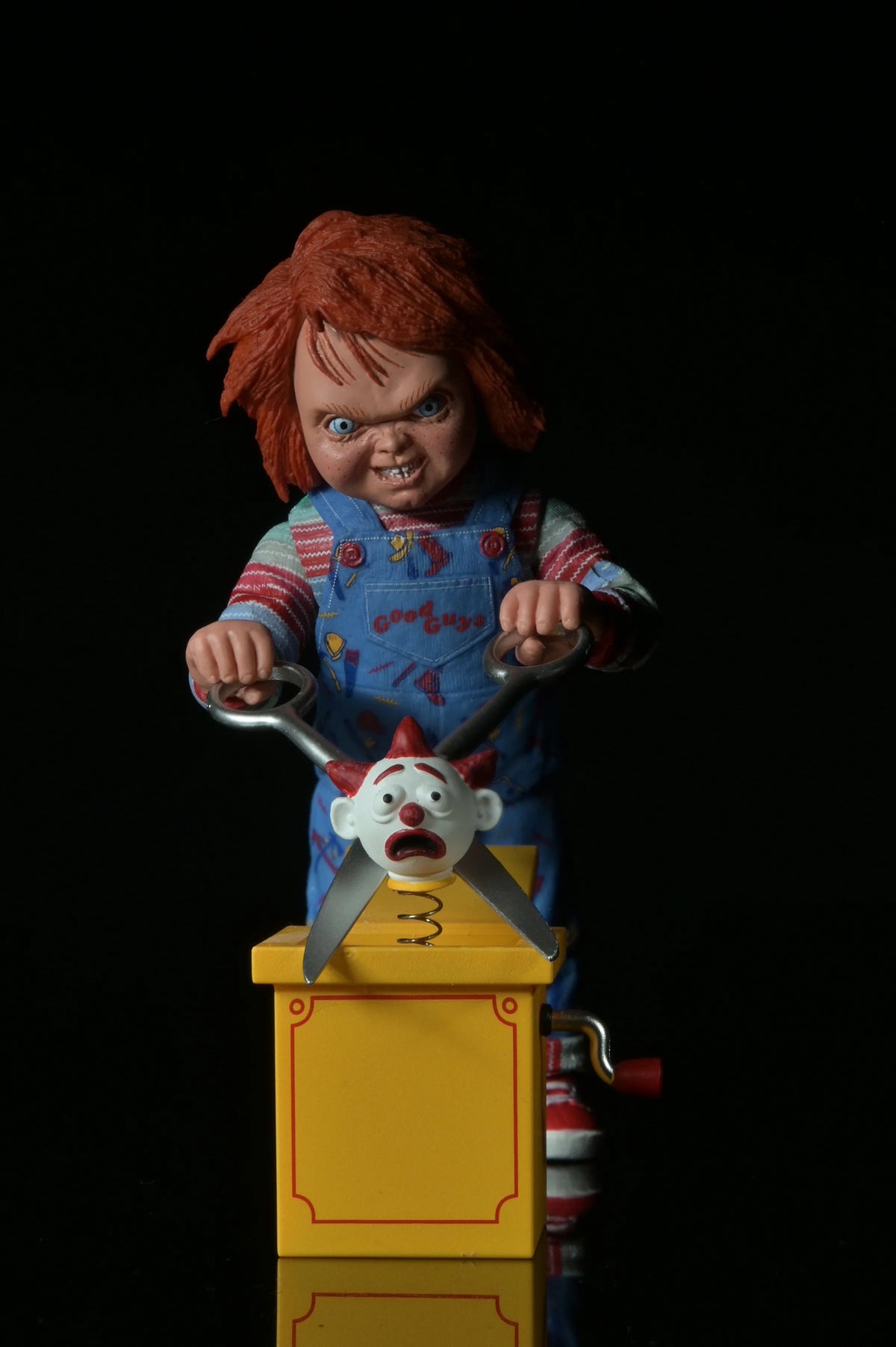 NECA Ultimate Chucky 7