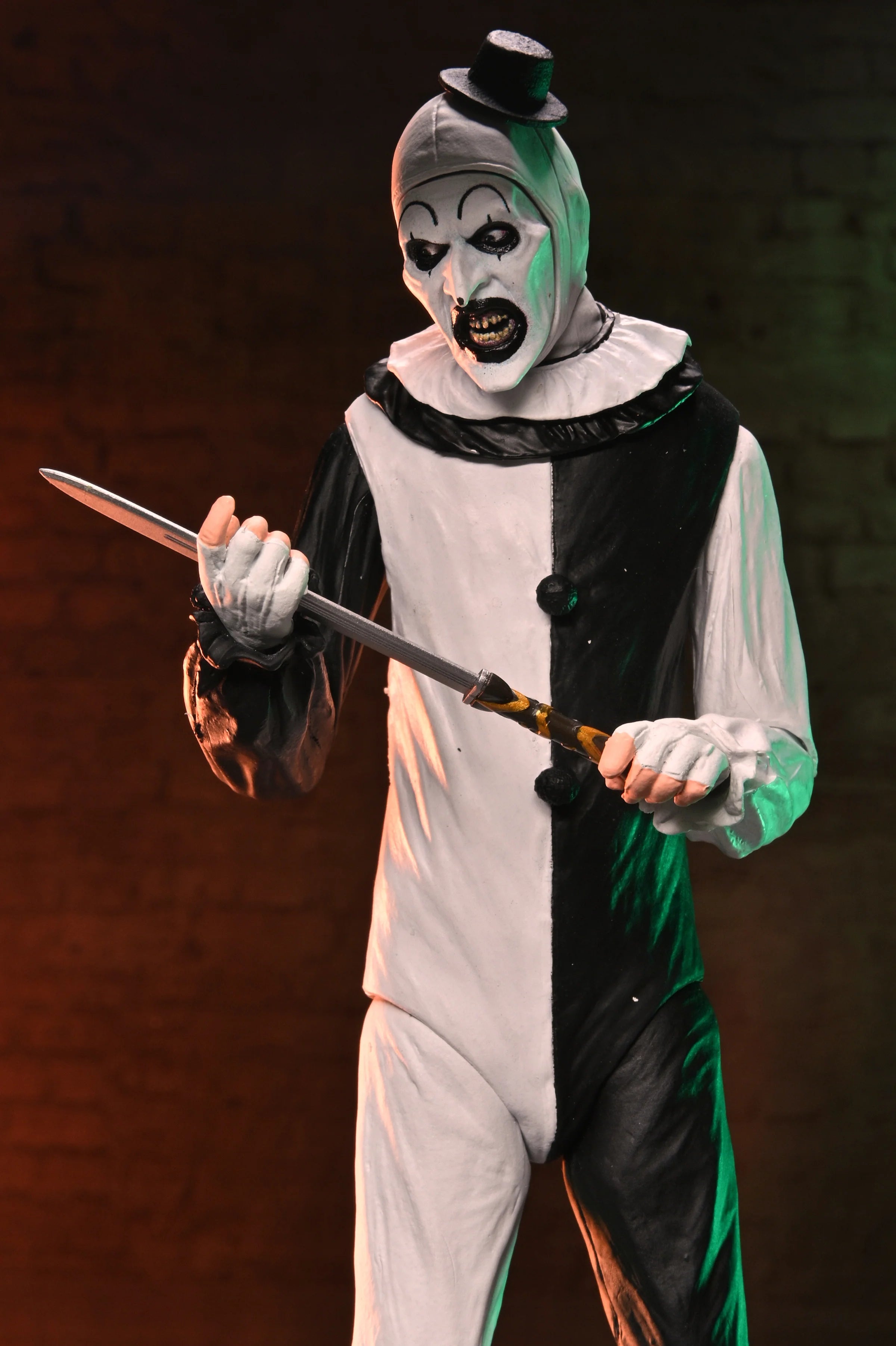 NECA - Terrifier 2 - Ultimate Art the Clown & The Little Pale Girl 7" Scale Action Figure 2-Pack (Pre-Order Ships September 2026)