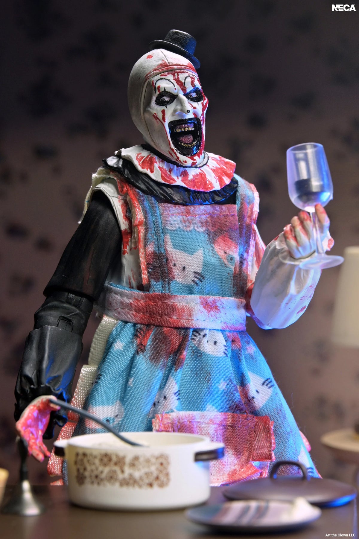 NECA - Terrifier 2 - Ultimate Thanksgiving Art the Clown 7" Scale Action Figure