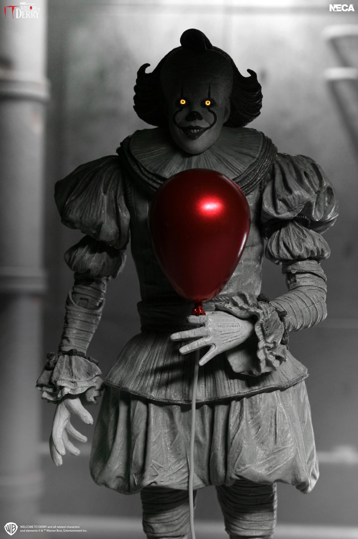 NECA - IT: Welcome to Derry - Ultimate Black and White Pennywise 7" Scale Action Figure