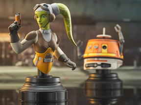 DIAMOND SELECT - Star Wars Rebels Hera and Chopper 1/7 Scale Limited Edition Bust Set