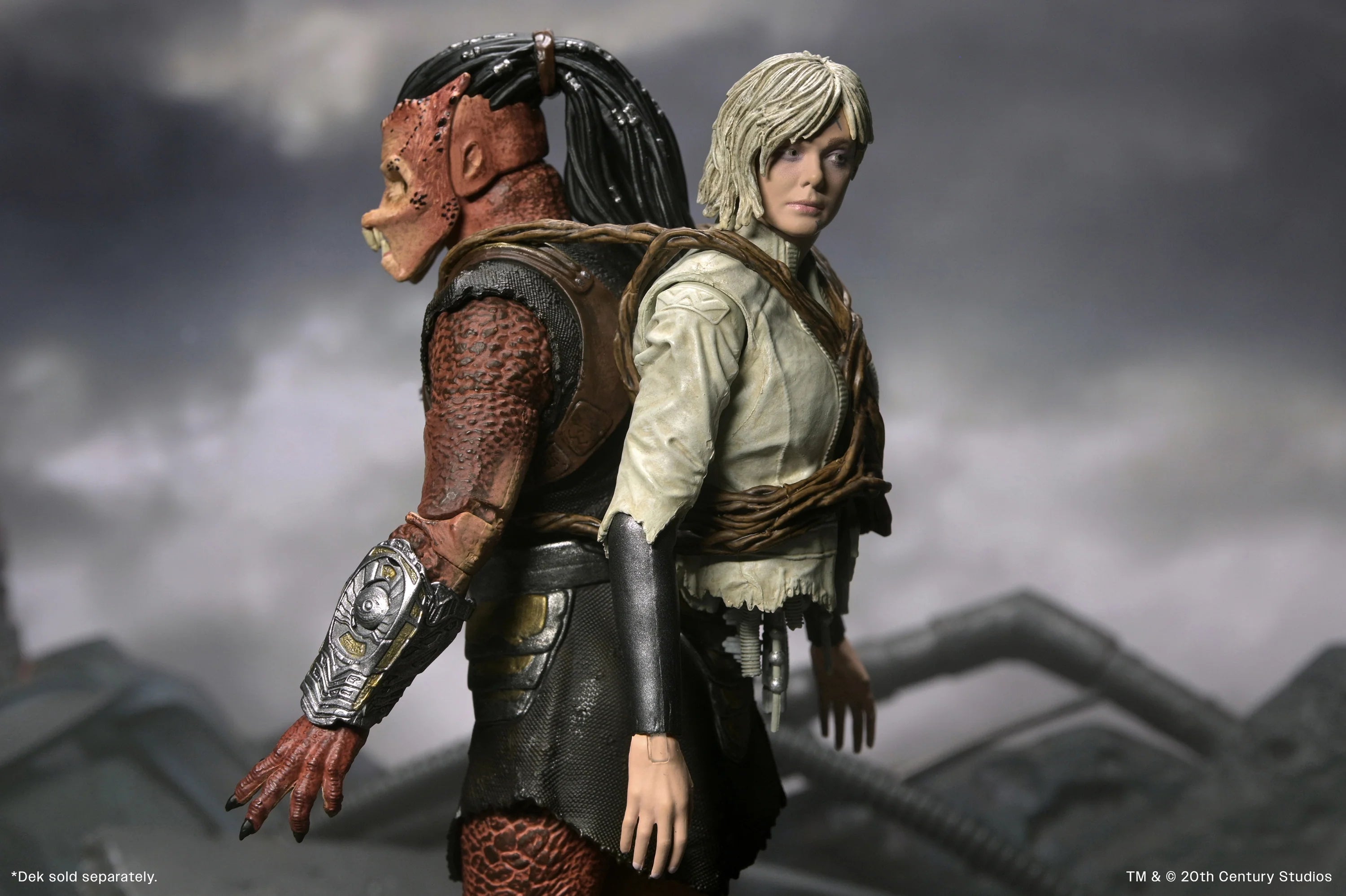 NECA - Predator: Badlands - Ultimate Thia & Bud 7" Scale Action Figures (Pre-Order Ships September 2026)