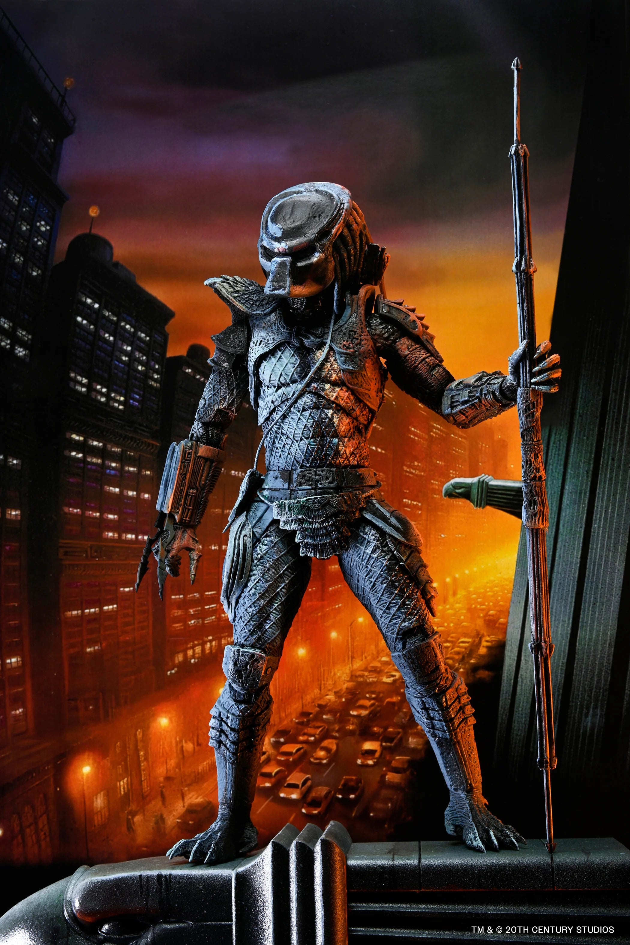 NECA - Predator 2 - City Hunter (Poster Series) 7" Scale Display Piece (Pre-Order Ships August 2026)