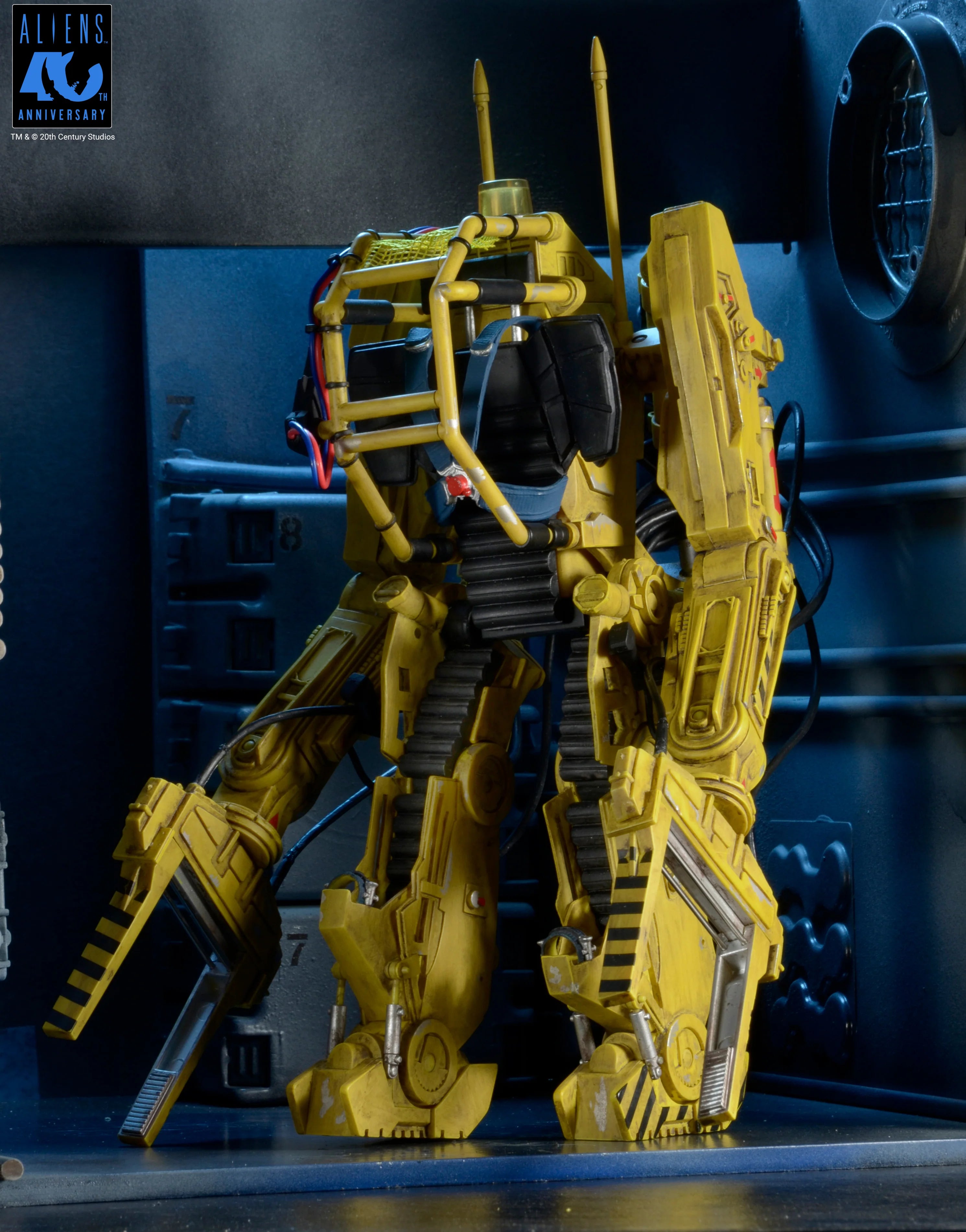 NECA - Alien: 40th Anniversary - Power Loader (P-5000) Deluxe Vehicle (Pre-Order Ships September 2026)
