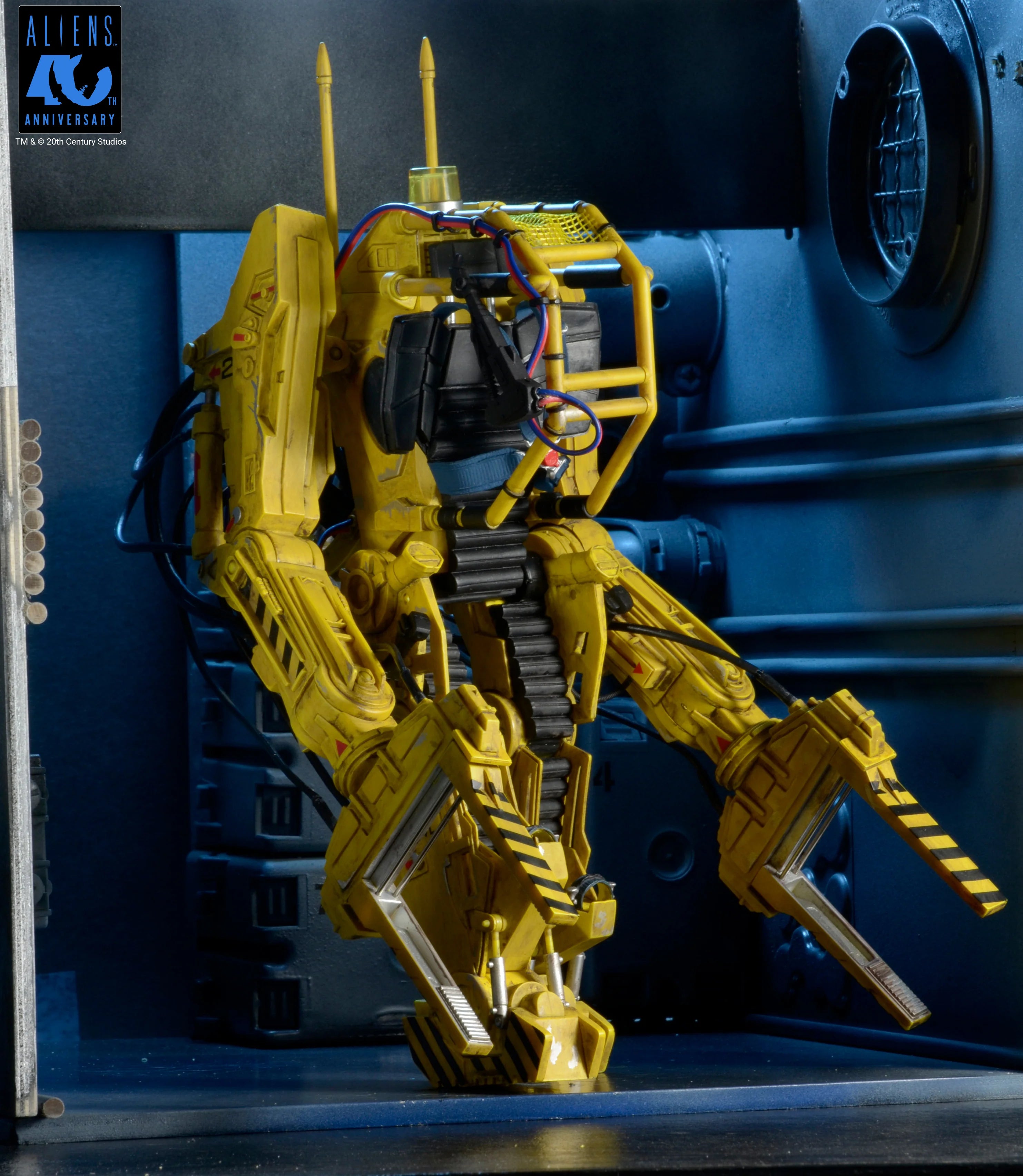 NECA - Alien: 40th Anniversary - Power Loader (P-5000) Deluxe Vehicle (Pre-Order Ships September 2026)