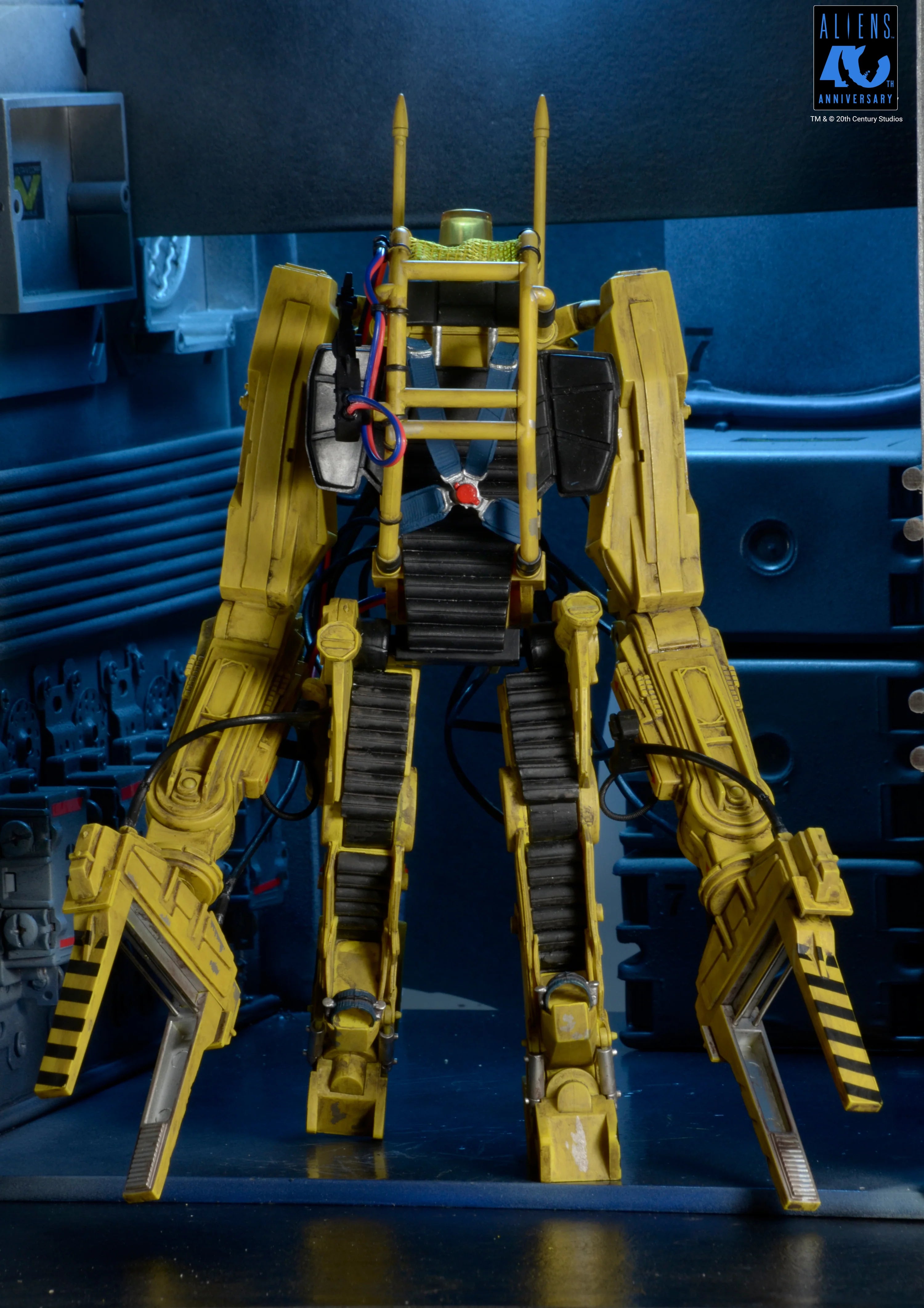 NECA - Alien: 40th Anniversary - Power Loader (P-5000) Deluxe Vehicle (Pre-Order Ships September 2026)