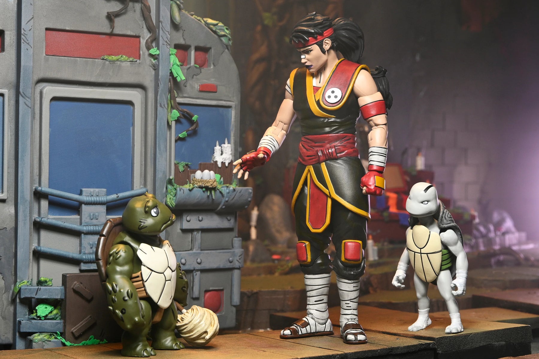 NECA - TMNT: The Last Ronin - The Lost Years - Ultimate Casey Marie with Baby Odyn & Uno 7" Scale Action Figure (Pre-Order Ships October 2025)