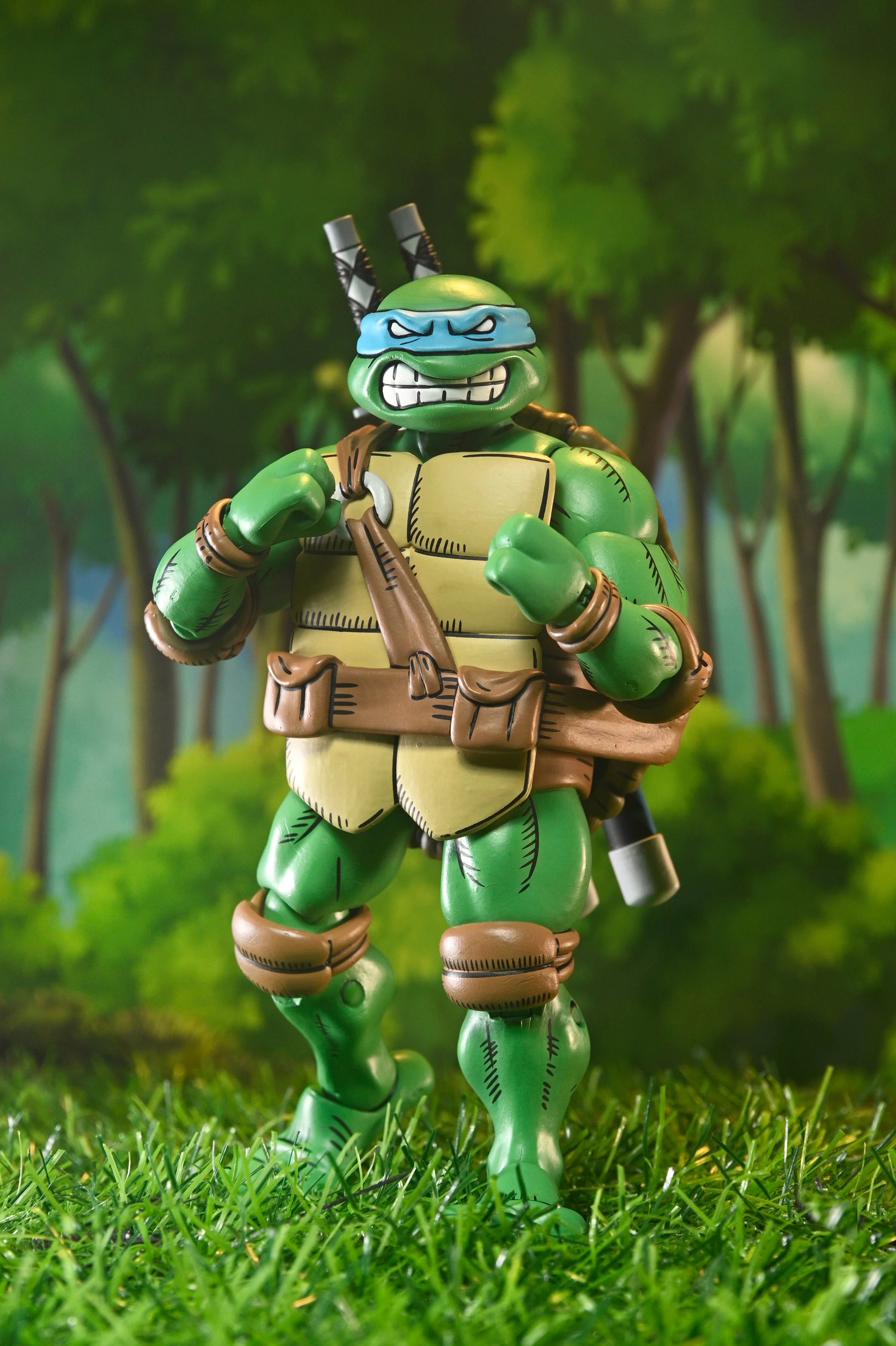 NECA - TMNT X Usagi Yojimbo - Ultimate Leonardo 7" Scale Action Figure