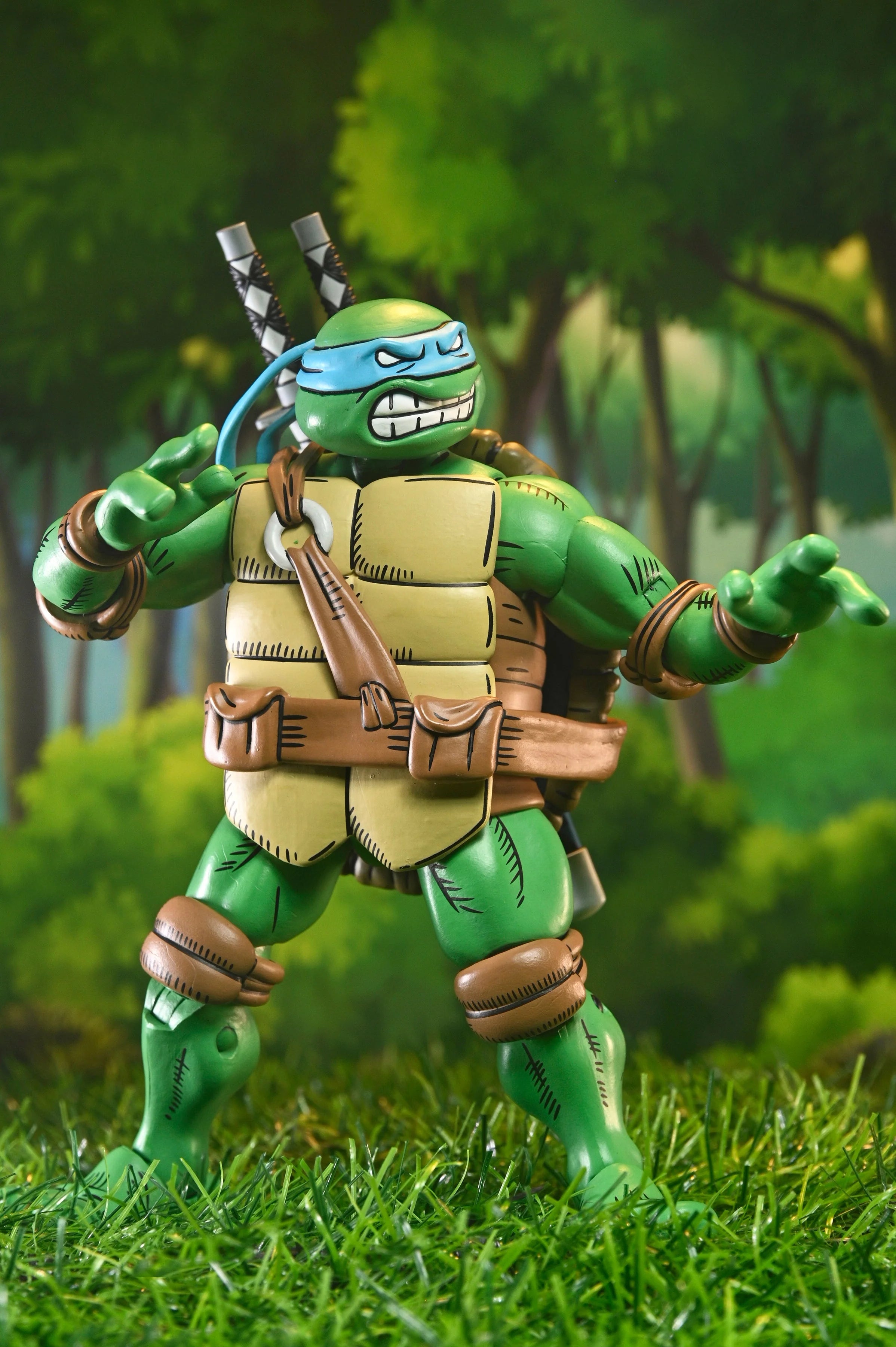 NECA - TMNT X Usagi Yojimbo - Ultimate Leonardo 7" Scale Action Figure