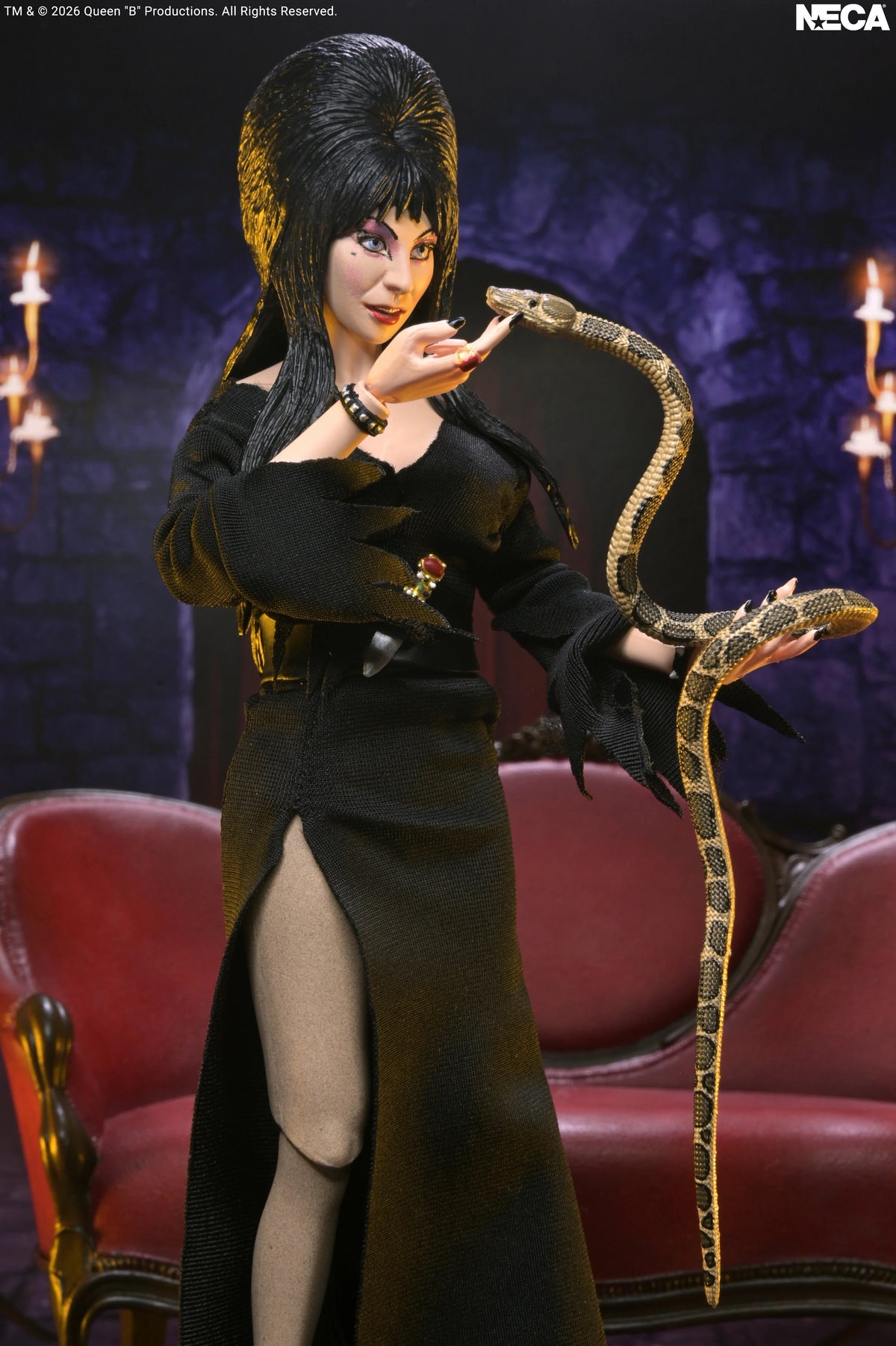 NECA - Elvira: Mistress of the Dark - Ultimate Elvira 7" Scale Action Figure
