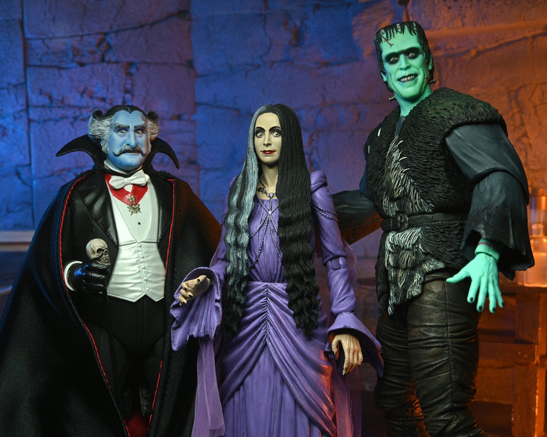 NECA - Rob Zombie’s The Munsters - Ultimate Lily Munster 7" Action Figure