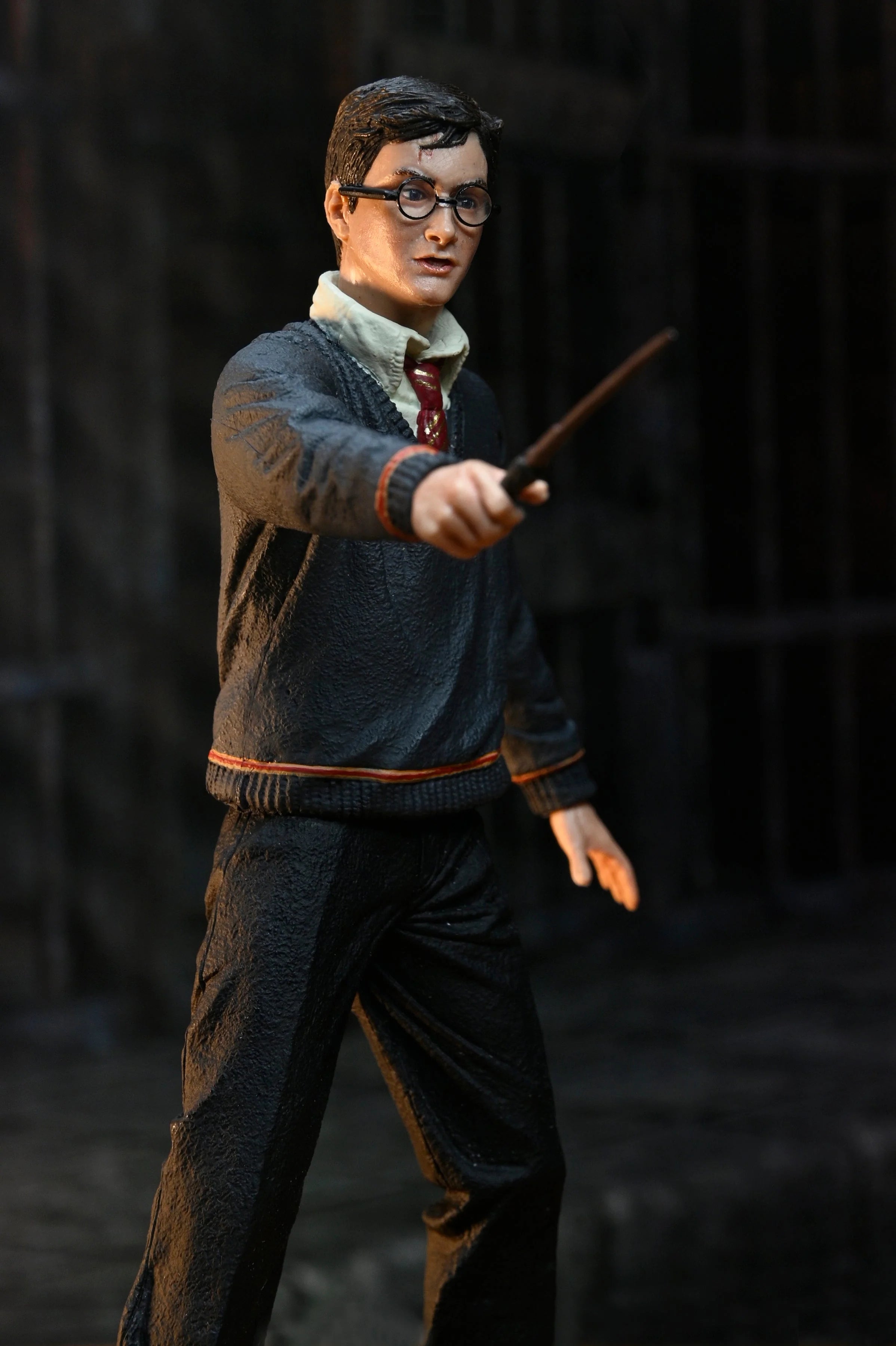 NECA Harry Potter Legacy Collection Harry Potter 7-inch scale action figure