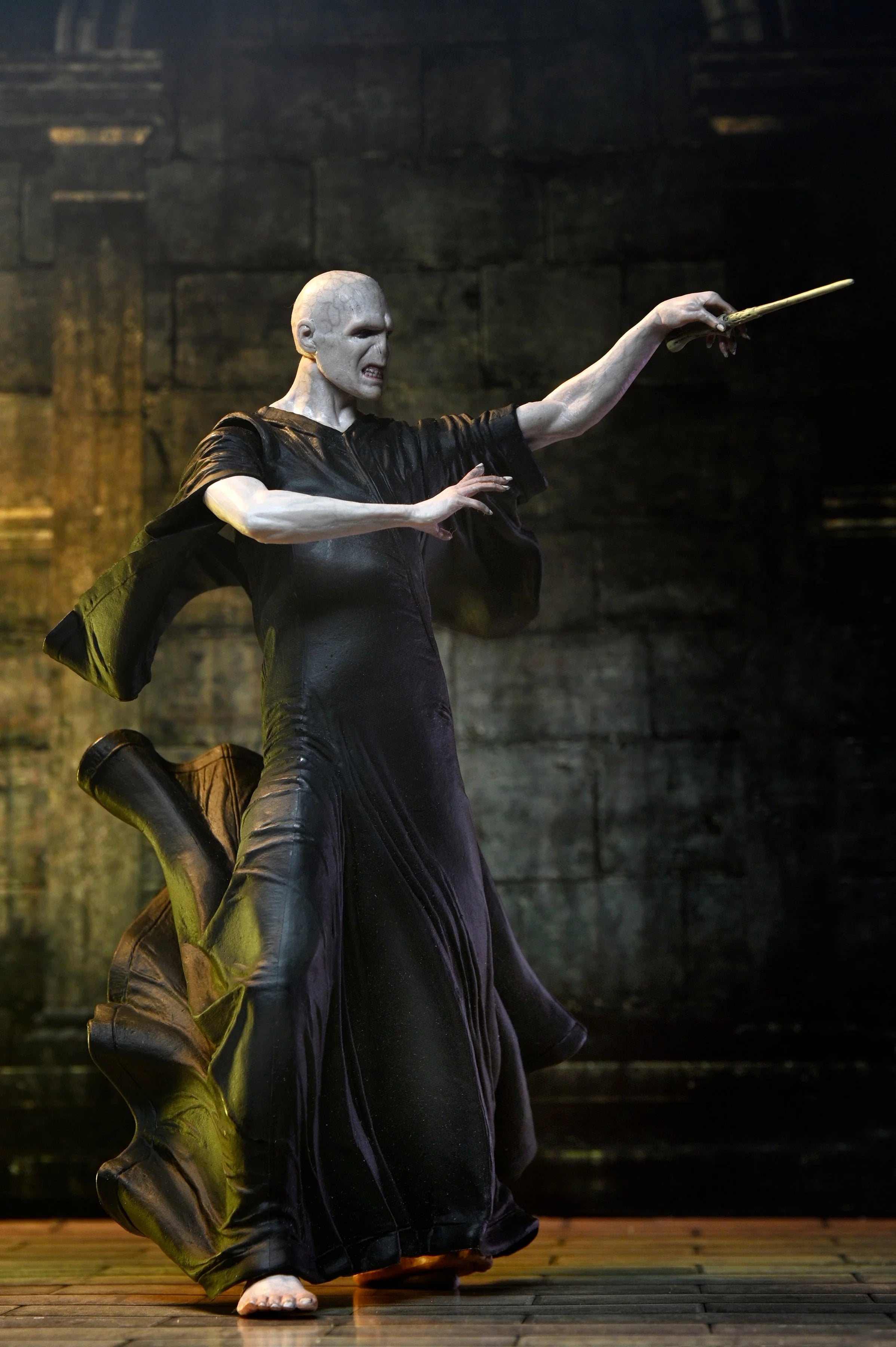 NECA Harry Potter Legacy Collection Voldemort 7-inch scale action figure