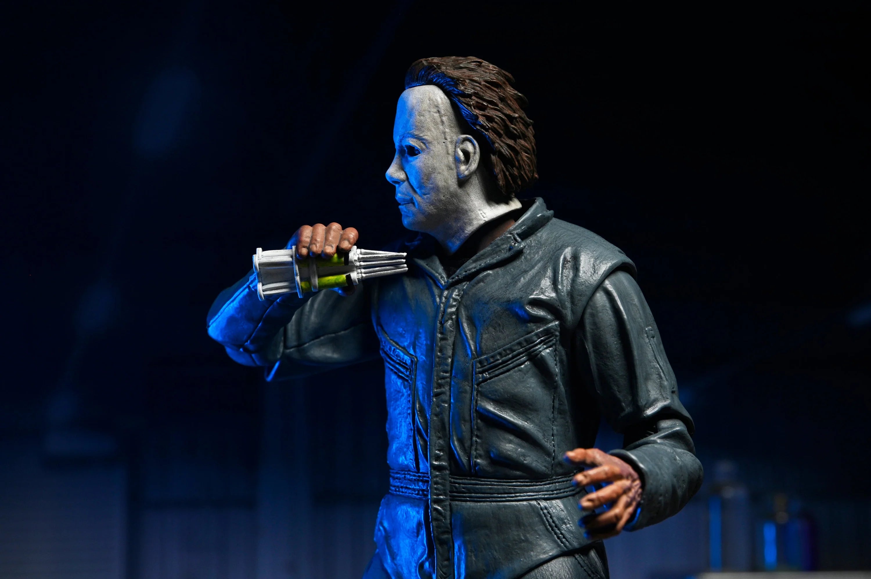 NECA - Halloween: The Curse of Michael Myers - Ultimate Michael Myers 7" Scale Action Figure