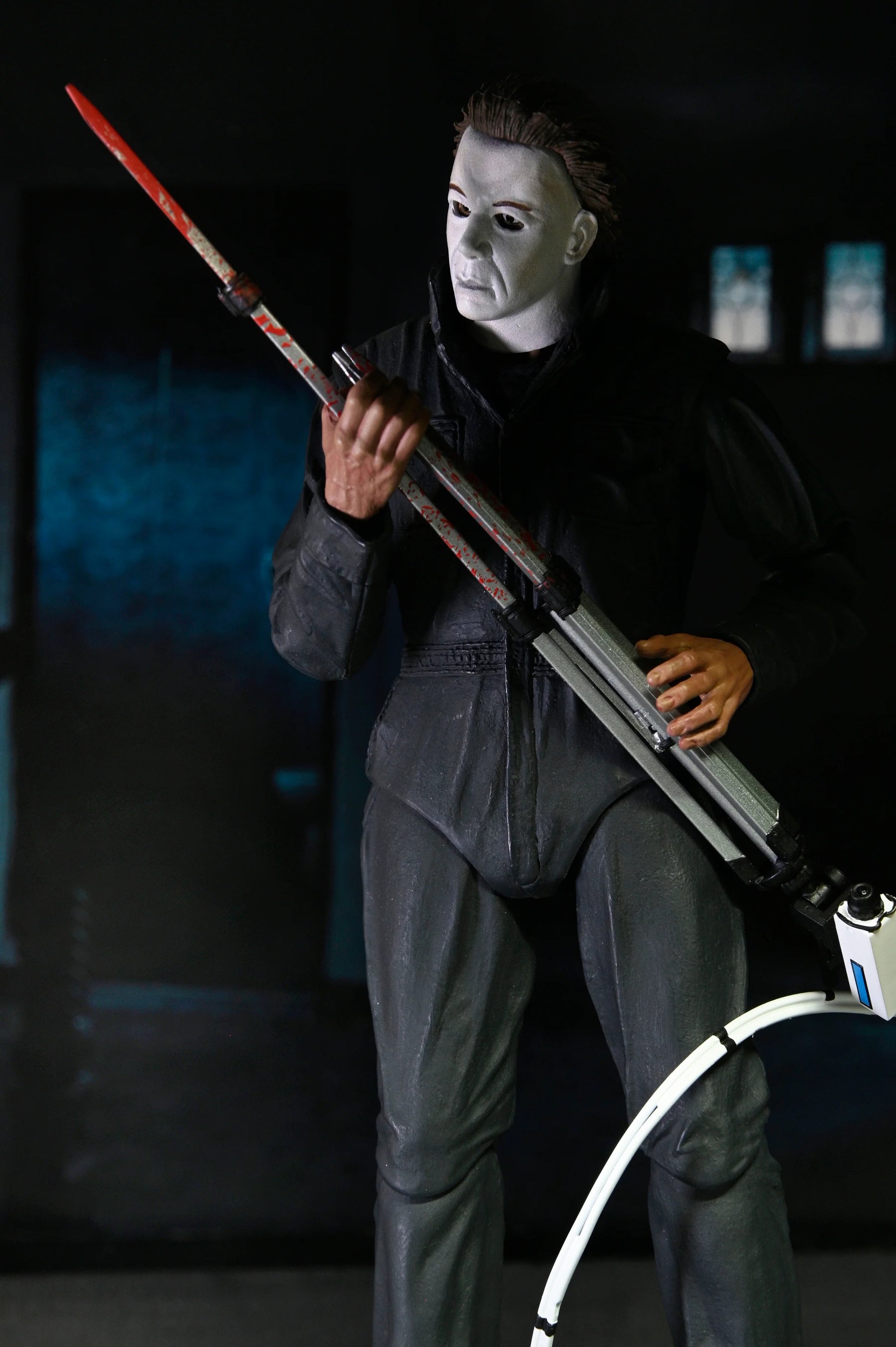 NECA - Halloween: Resurrection - Ultimate Michael Myers 7" Scale Action Figure (Pre-Order Ships December 2025)