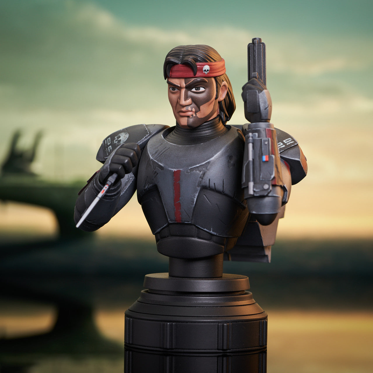 DIAMOND SELECT - Star Wars: Bad Batch Hunter 1/7 Scale Limited Edition Bust