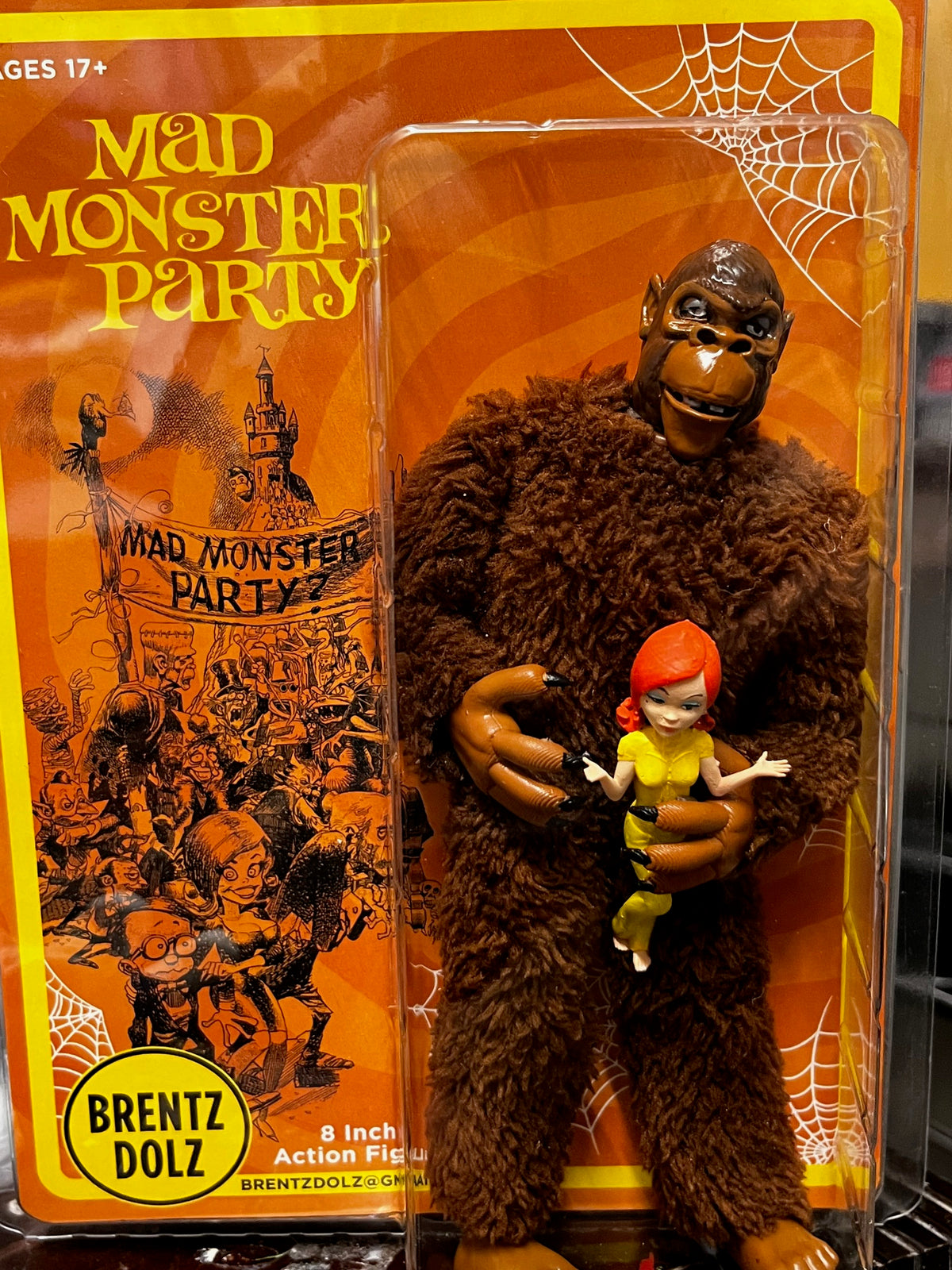 Brentz Dolz Mad Monster Party - IT 8" Art Action Figure
