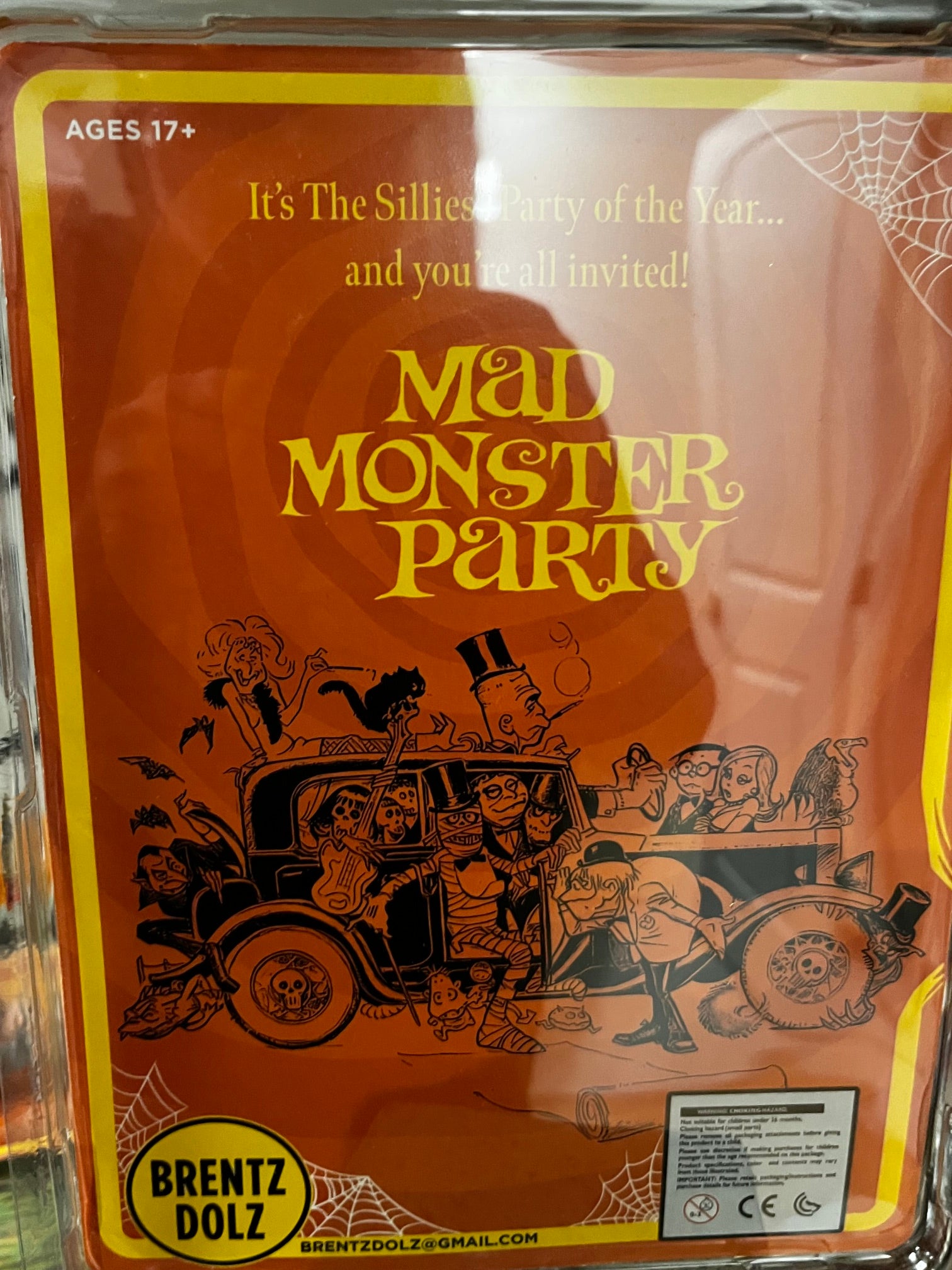 Brentz Dolz Mad Monster Party - IT 8" Art Action Figure