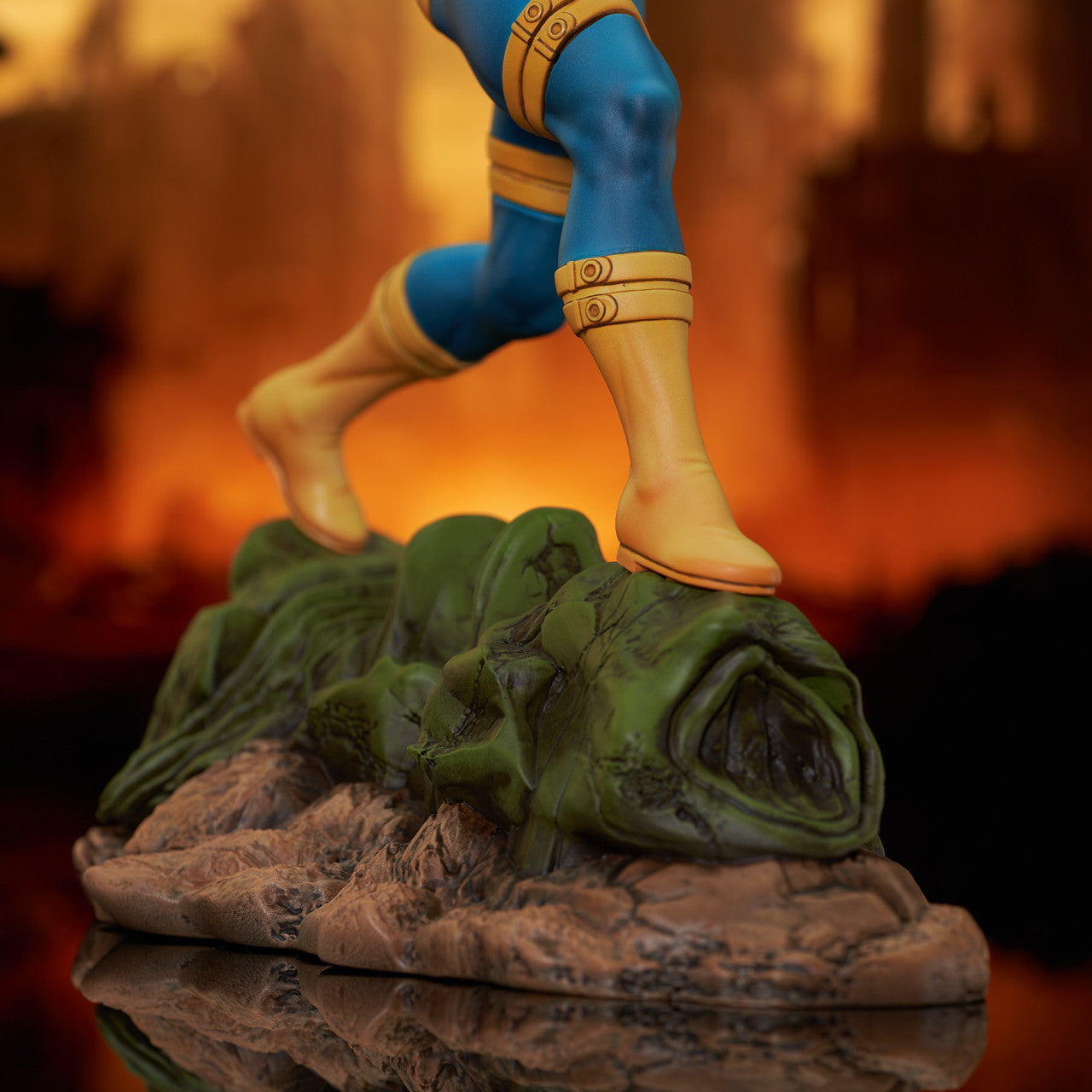 DIAMOND SELECT - Marvel - Cyclops (Comic) Gallery Diorama