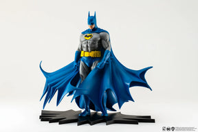 DIAMOND SELECT - DC Heroes - Batman (Classic Version) 1/8 Scale Statue