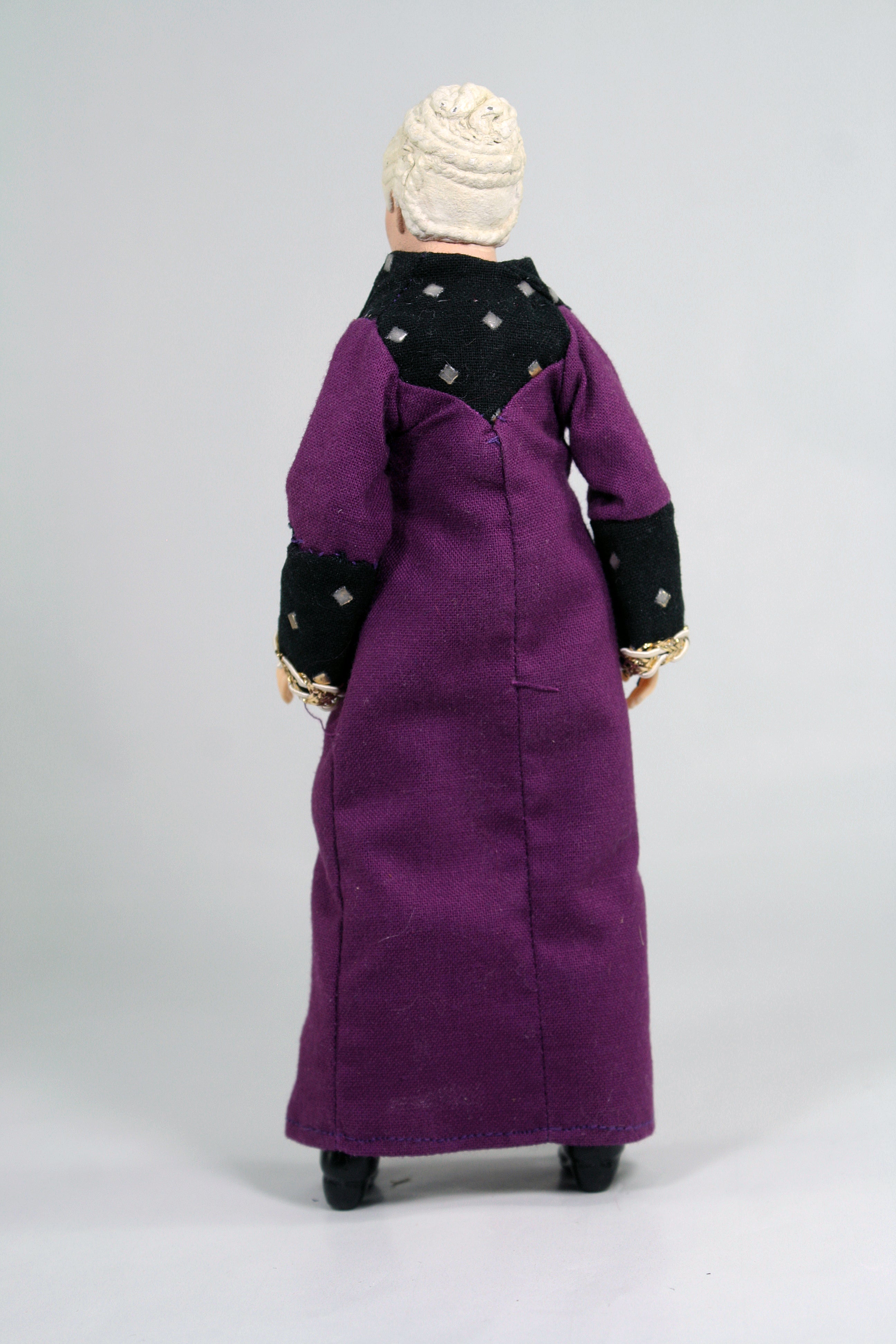 Mego Wave 18 - House of the Dragon - Rhaenyra Targaryen 8" Action Figure