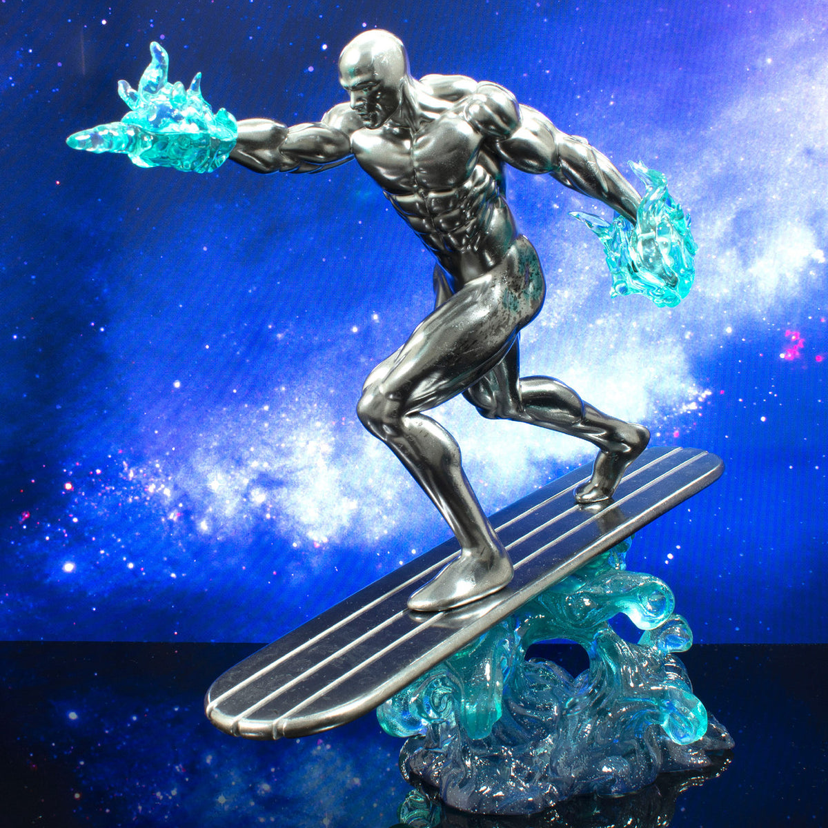 DIAMOND SELECT - Marvel - Silver Surfer (Comic) Gallery Diorama