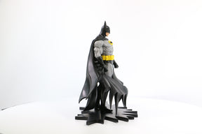 DIAMOND SELECT - DC Heroes - Batman (Black) 1/8 Scale Statue