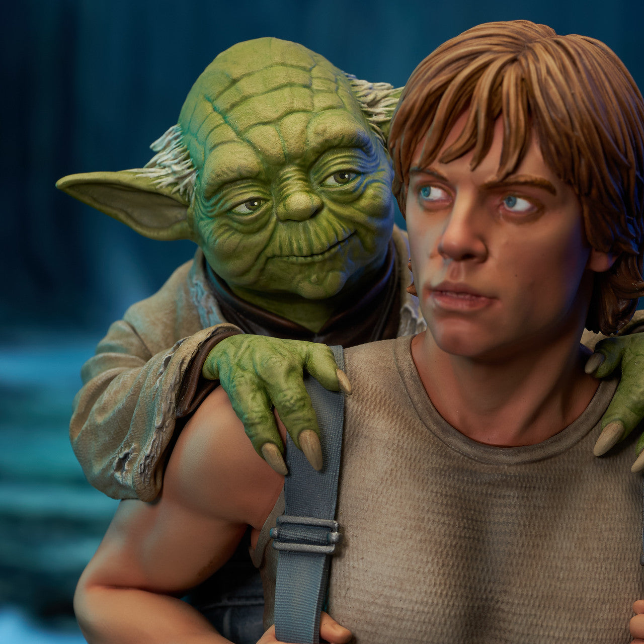 DIAMOND SELECT - Star Wars: The Empire Strikes Back Luke Skywalker with Yoda 1/6 Scale Limited Edition Bust