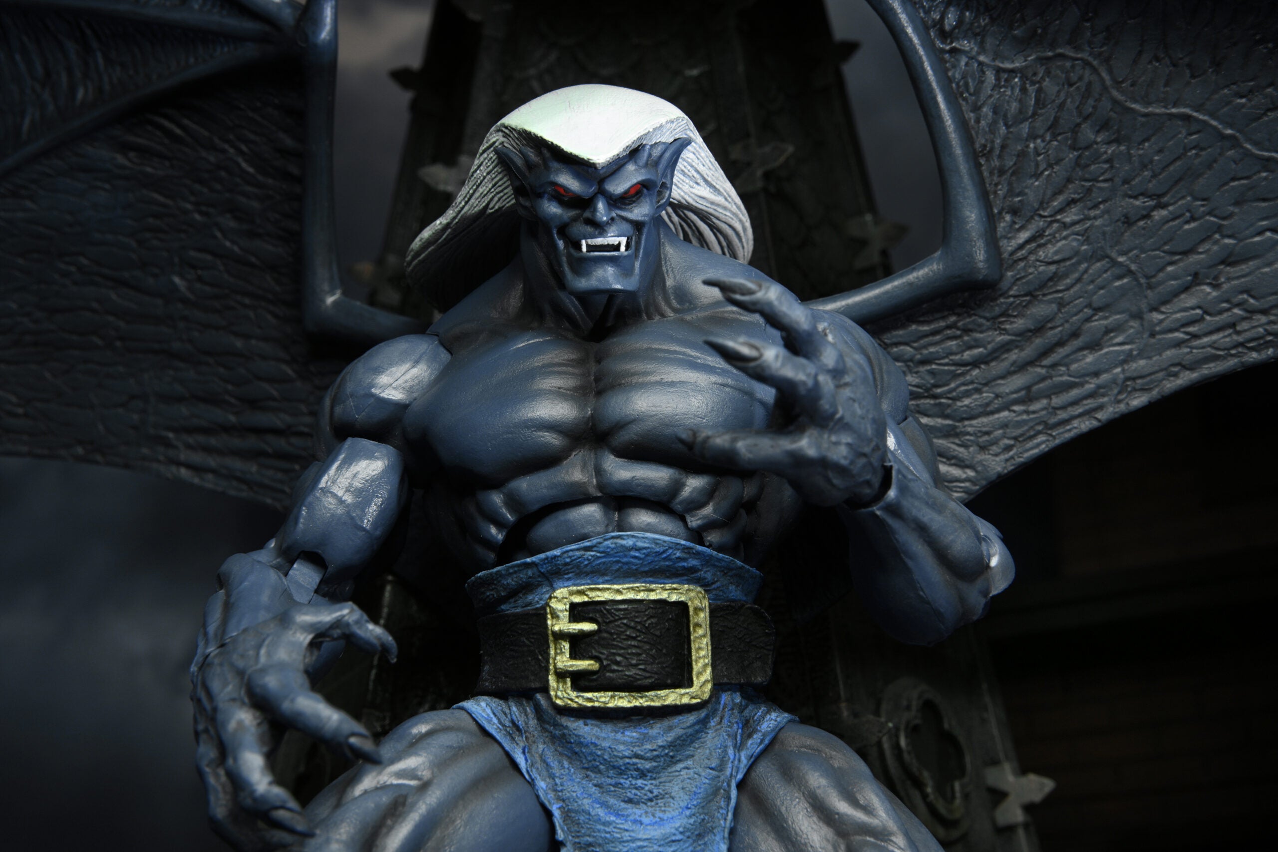 NECA - Gargoyles - Ultimate Thailog 7" Action Figure