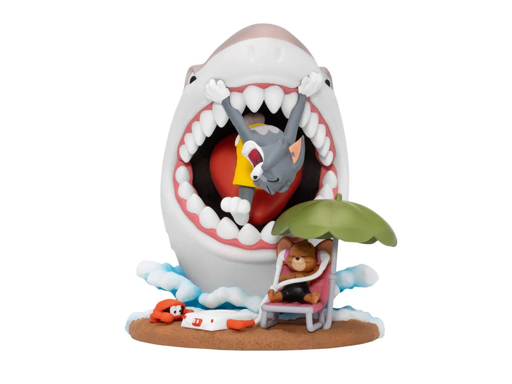 BEAST KINGDOM - Tom & Jerry - D-Stage Diorama - Splash & Dash (Pre-Order Ships Q2 2026)
