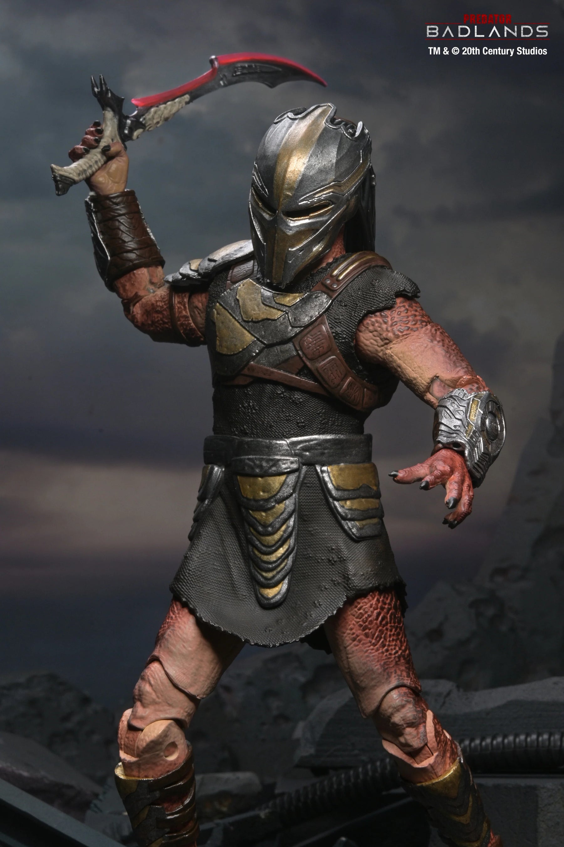 NECA - Predator: Badlands - Ultimate Dek (Training Armor) 7" Scale Action Figure (Pre-Order Ships June 2026)