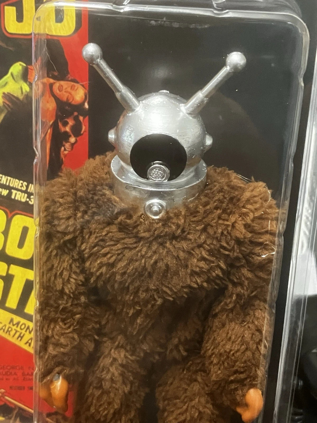 Brentz Dolz Robot Monster in 3D - Ro-Man 8" Art Action Figure